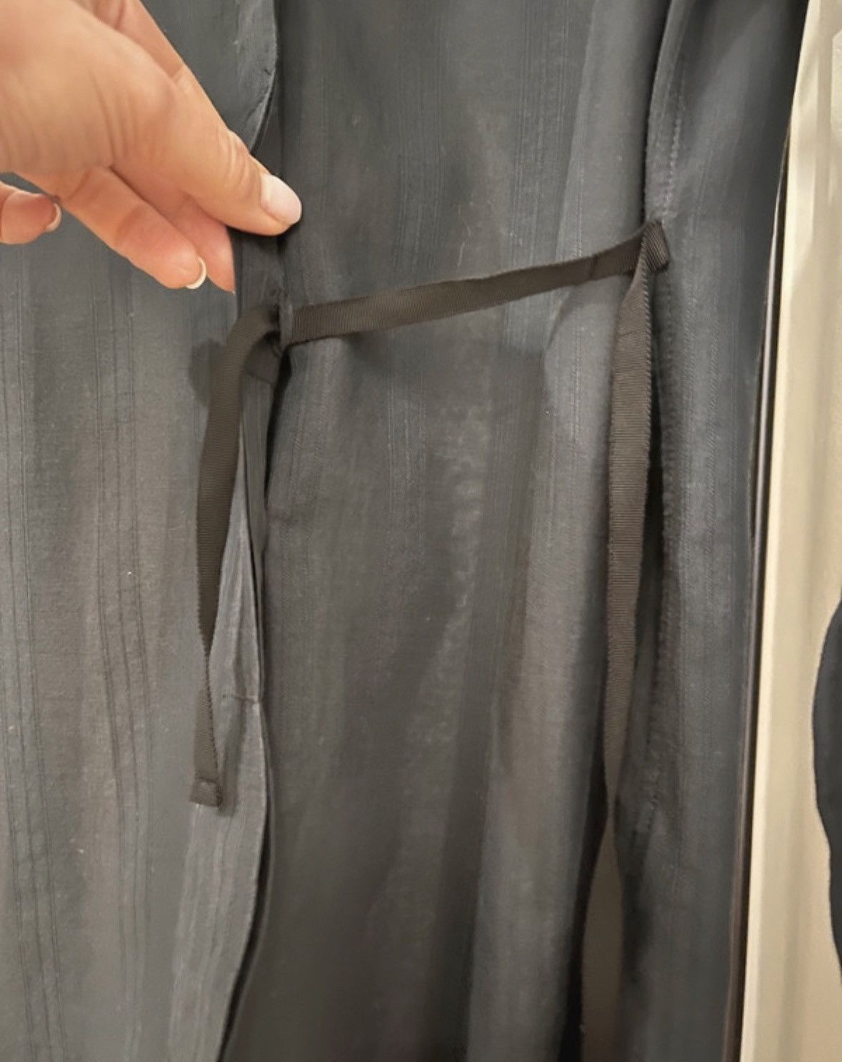 Ann Demeulemeester Black Ann Demeulemeester Asymmetrical Tie Longsleeve Shirt Size XS / US 0-2 / IT 36-38 - 8 Thumbnail