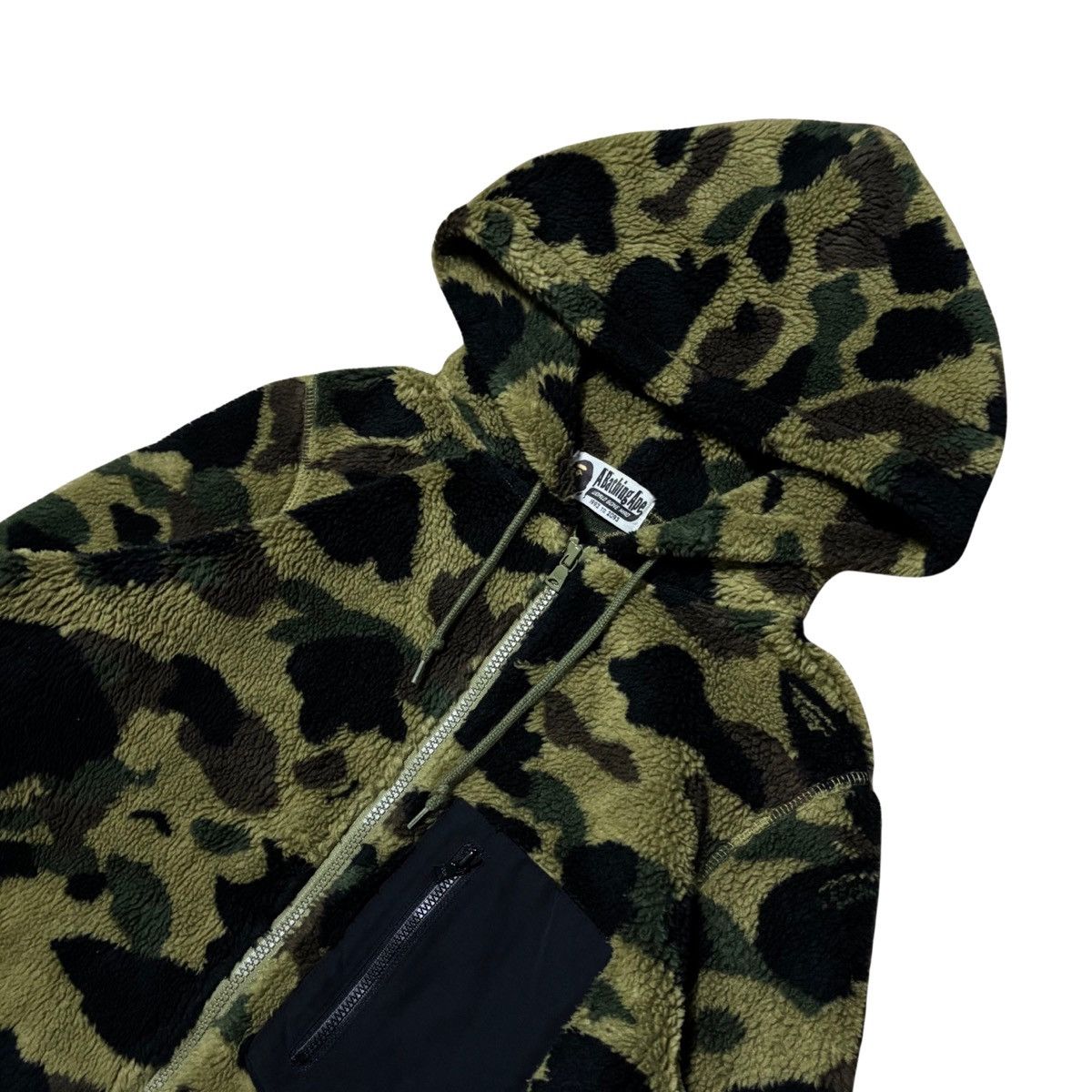 Bape Bape 1st Camo Boa Fleece Jacket Size XS / US 0-2 / IT 36-38 - 2 Thumbnail