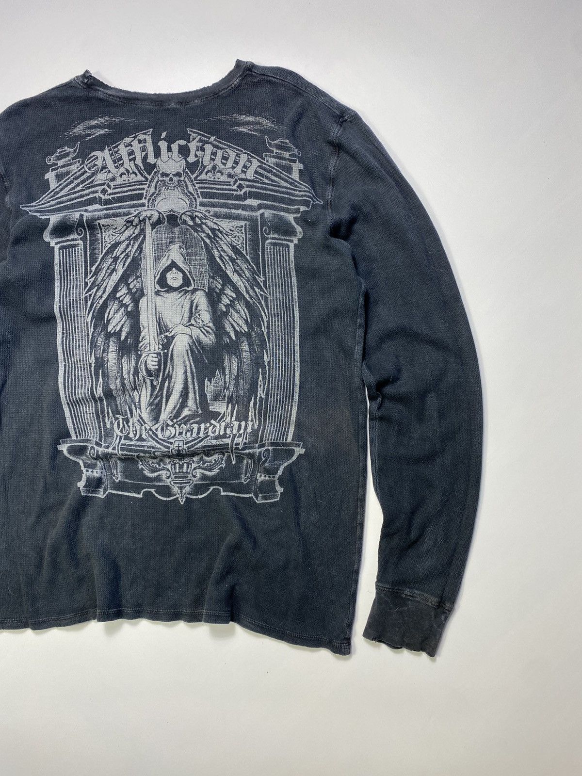 Affliction × Vintage CRAZY Y2K AFFLICTION LONG SLEEVE THERMAL SKULLS GOTH OPIUM Size US XL / EU 56 / 4 - 4 Thumbnail