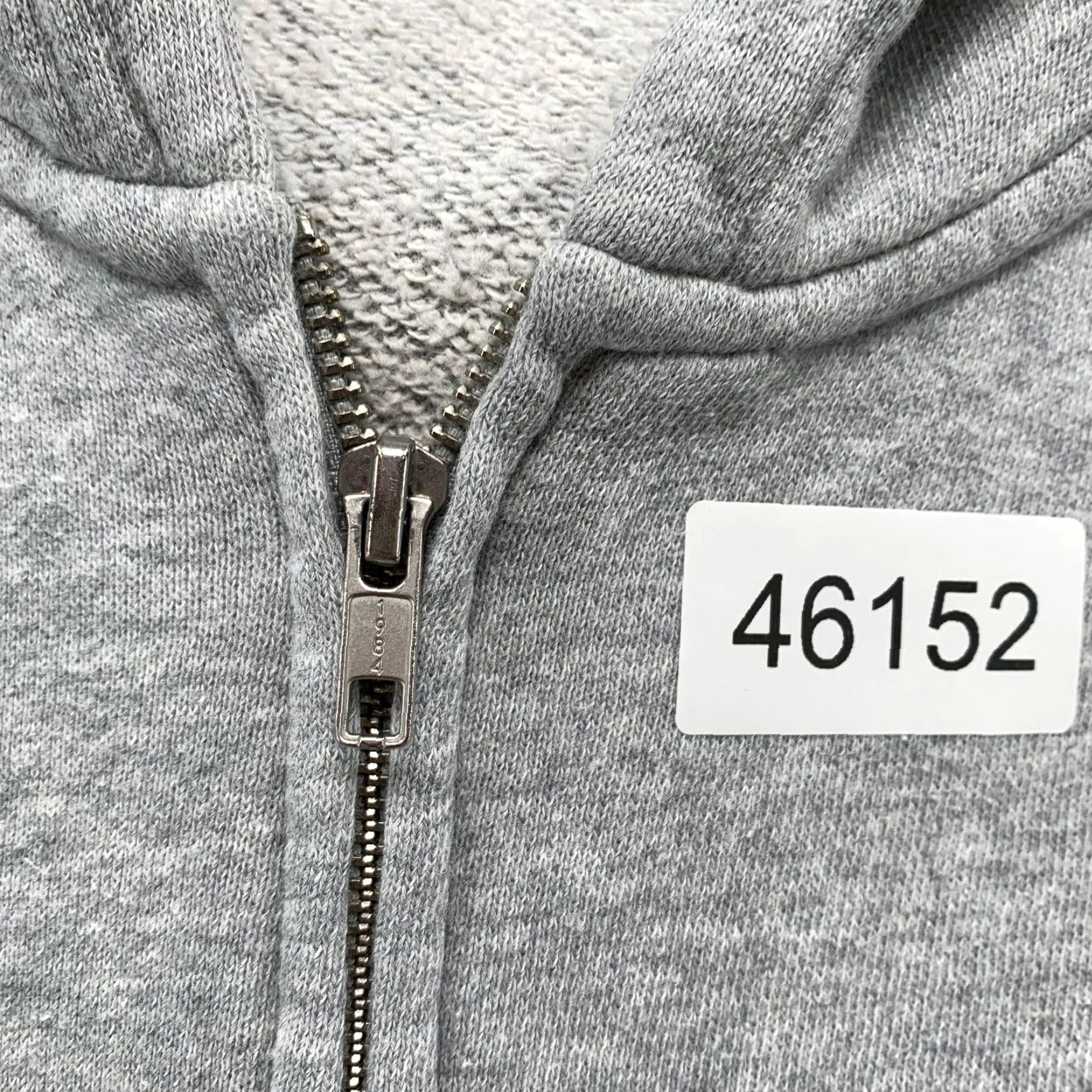 Brandy Melville VINTAGE Brandy Melville Hoodie Sweatshirt Womens One Size Cropped Zip Hooded Fleece Size ONE SIZE - 6 Thumbnail