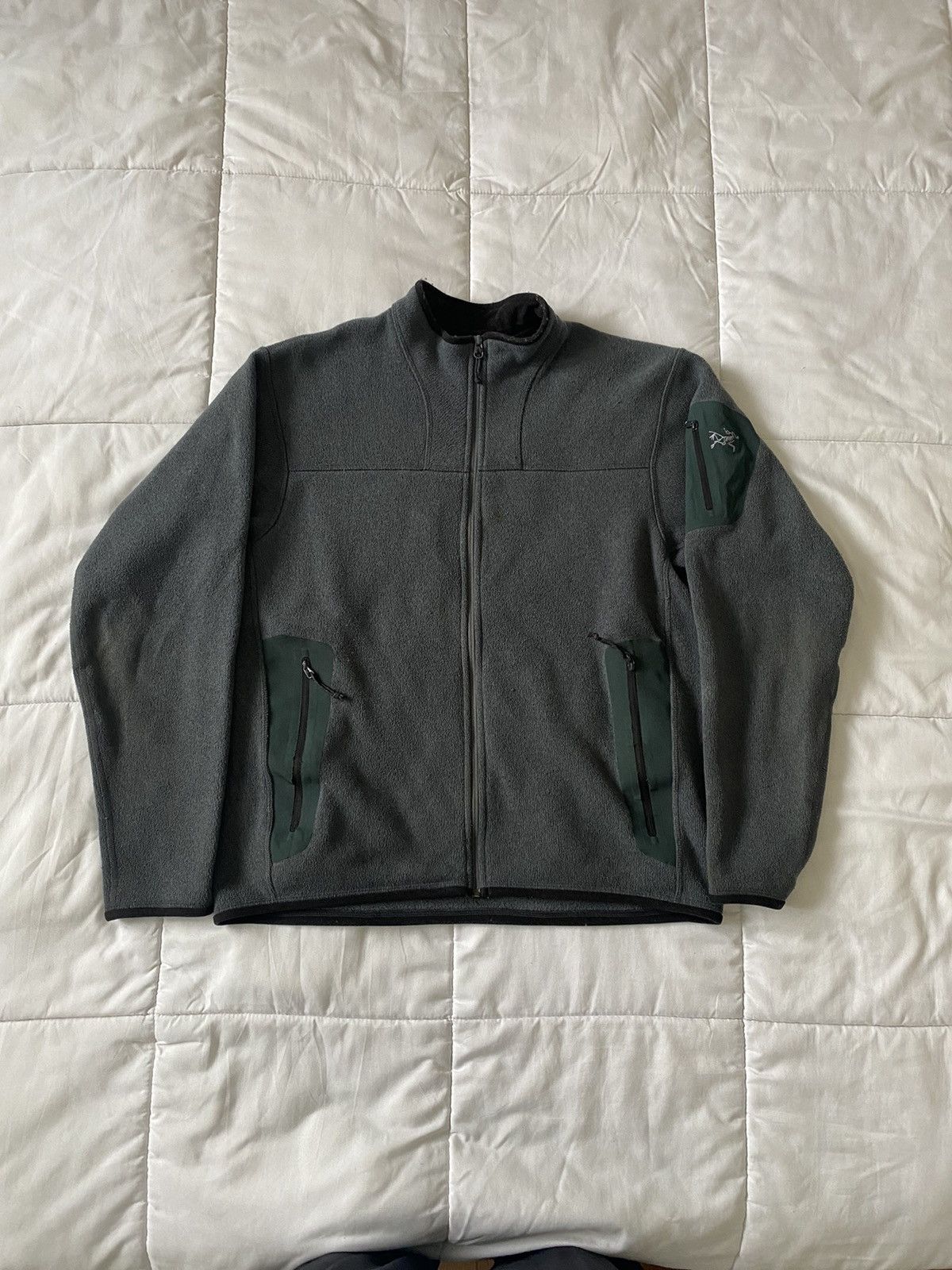 image of Arcteryx Polartec Fleece Zip Up Grey/green, Men's (Size Medium)