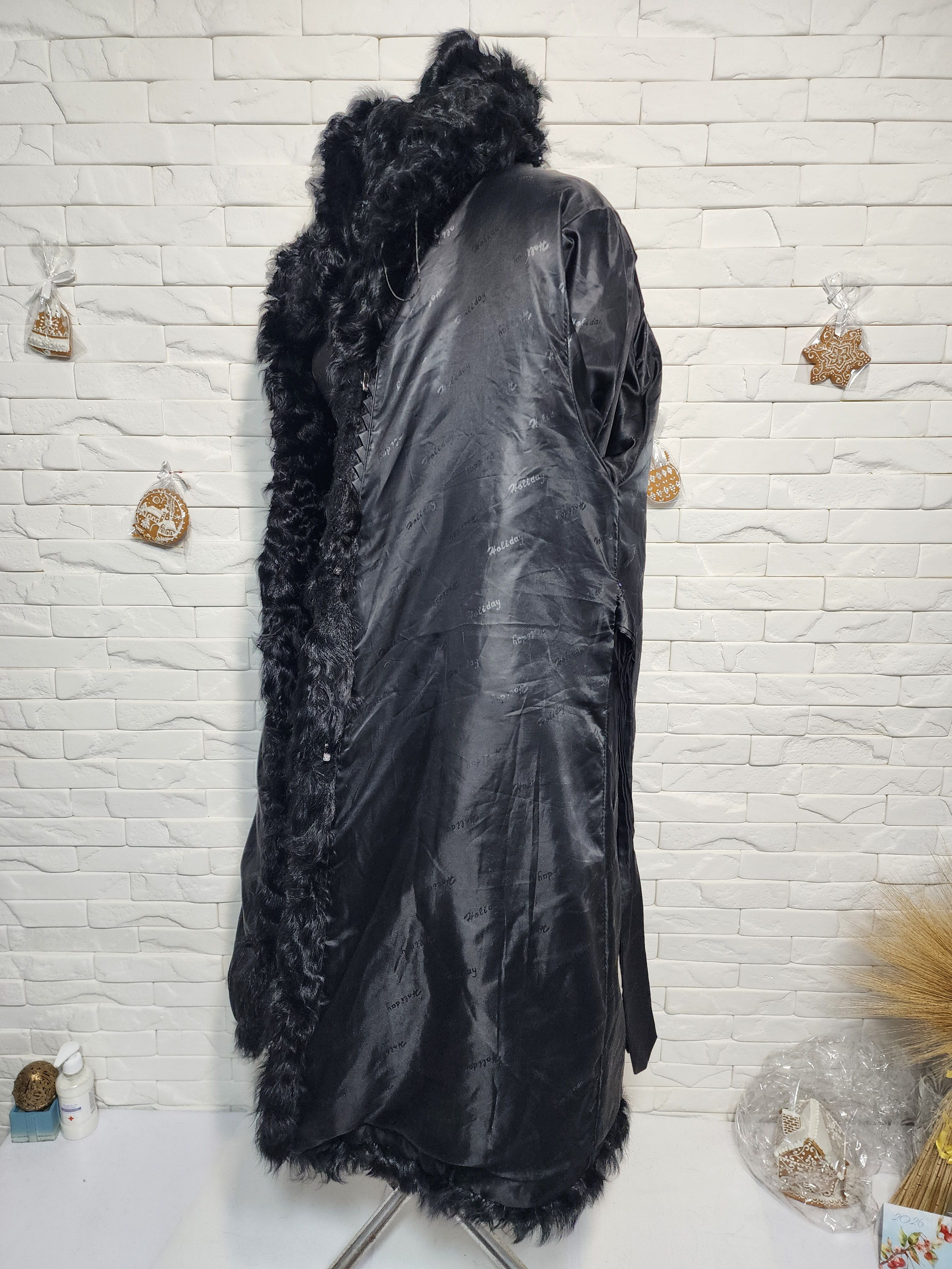 Furla Black Goat Fur Coat: Women's Warm Outerwear Size XL / US 12-14 / IT 48-50 - 9 Thumbnail