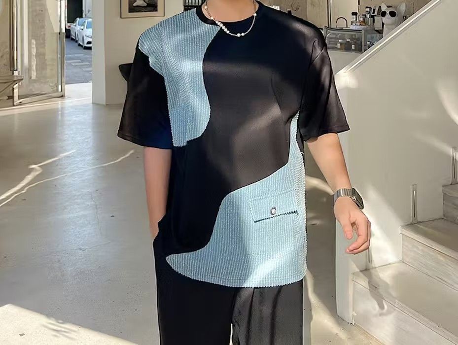 Japanese Brand Two Tone Patchwork T Shirt Size US M / EU 48-50 / 2 - 2 Thumbnail