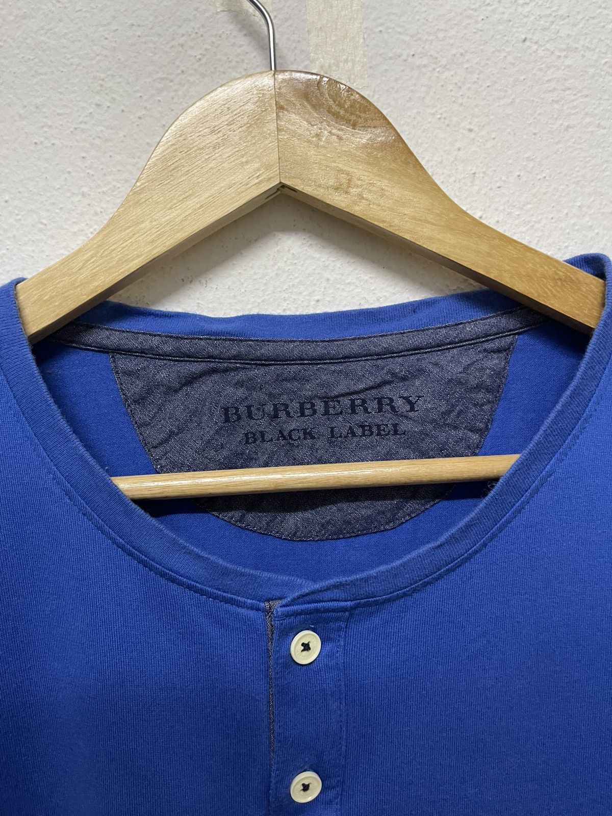 Burberry 2000s BURBERRY BLACK LABEL CREWNECK BUTTON SHIRT Size US M / EU 48-50 / 2 - 7 Thumbnail