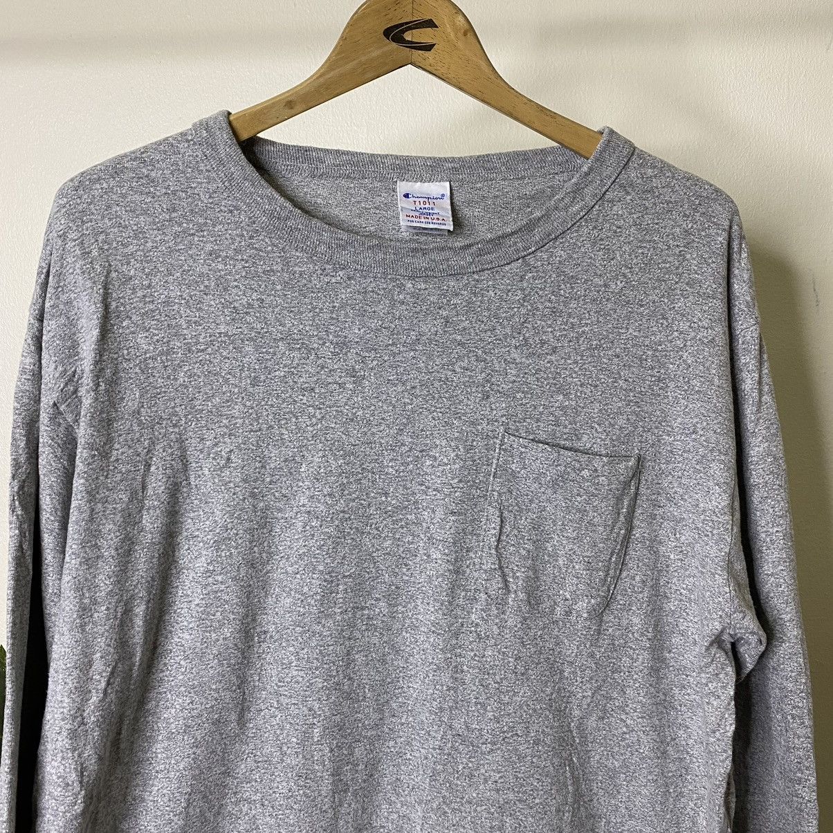 Champion × Vintage Vintage 2000s Champion Blank LS Tee Size US L / EU 52-54 / 3 - 2 Thumbnail