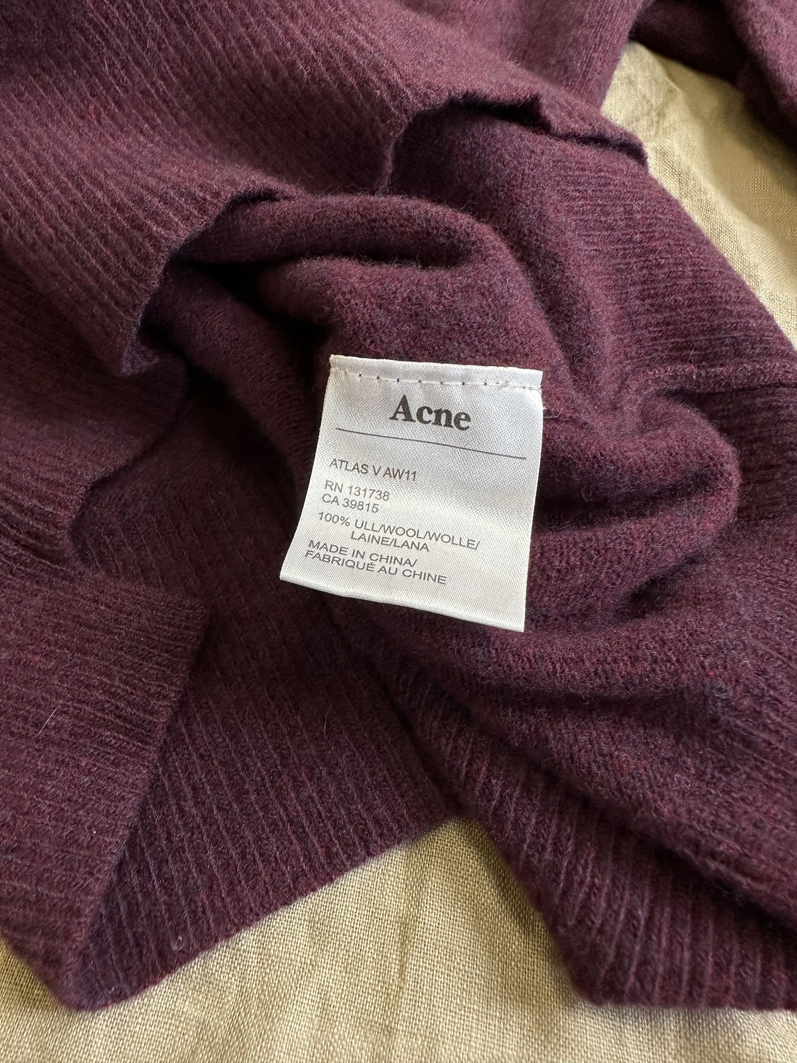 Acne Studios Acne Assymetrical Wool V Neck Sweater 6637AC Size M / US 6-8 / IT 42-44 - 4 Thumbnail