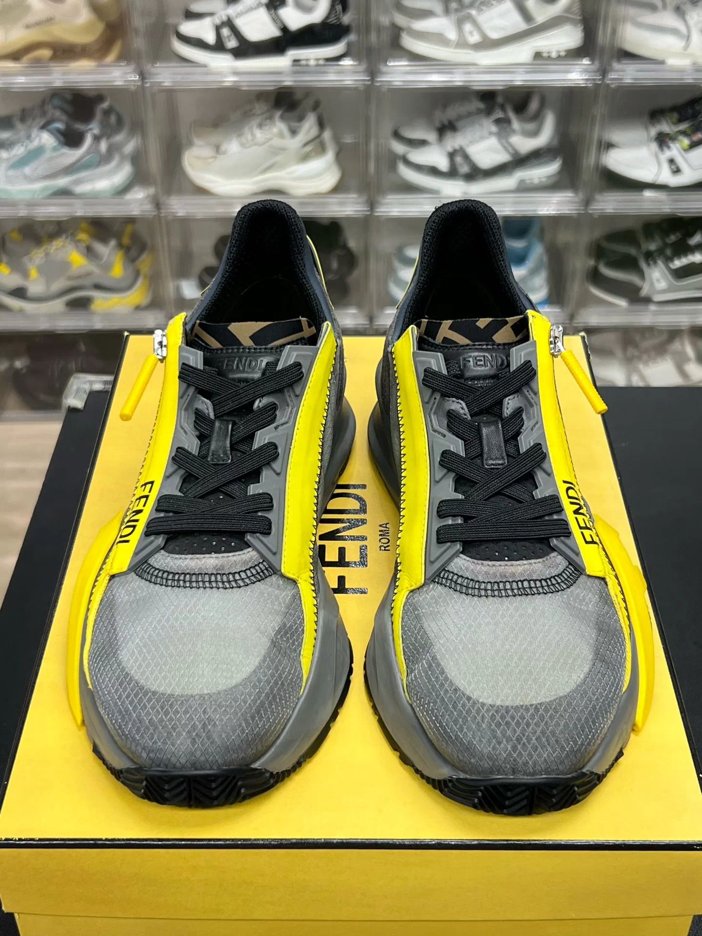 Fendi FENDI Flow Gray Yellow Sneakers EU 39 Like New Size US 6 / EU 39 - 2 Thumbnail