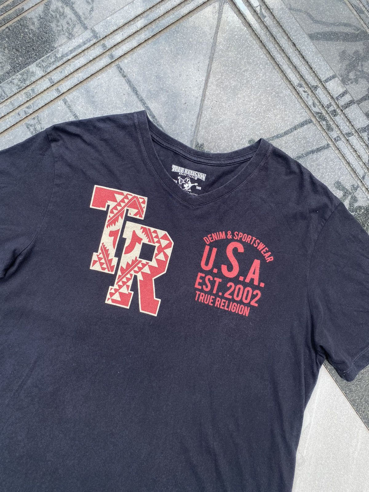 True Religion × Vintage 90S TRUE RELIGION RARE MULTI LOGO USA RETRO TEE TSHIRT Size US L / EU 52-54 / 3 - 2 Thumbnail