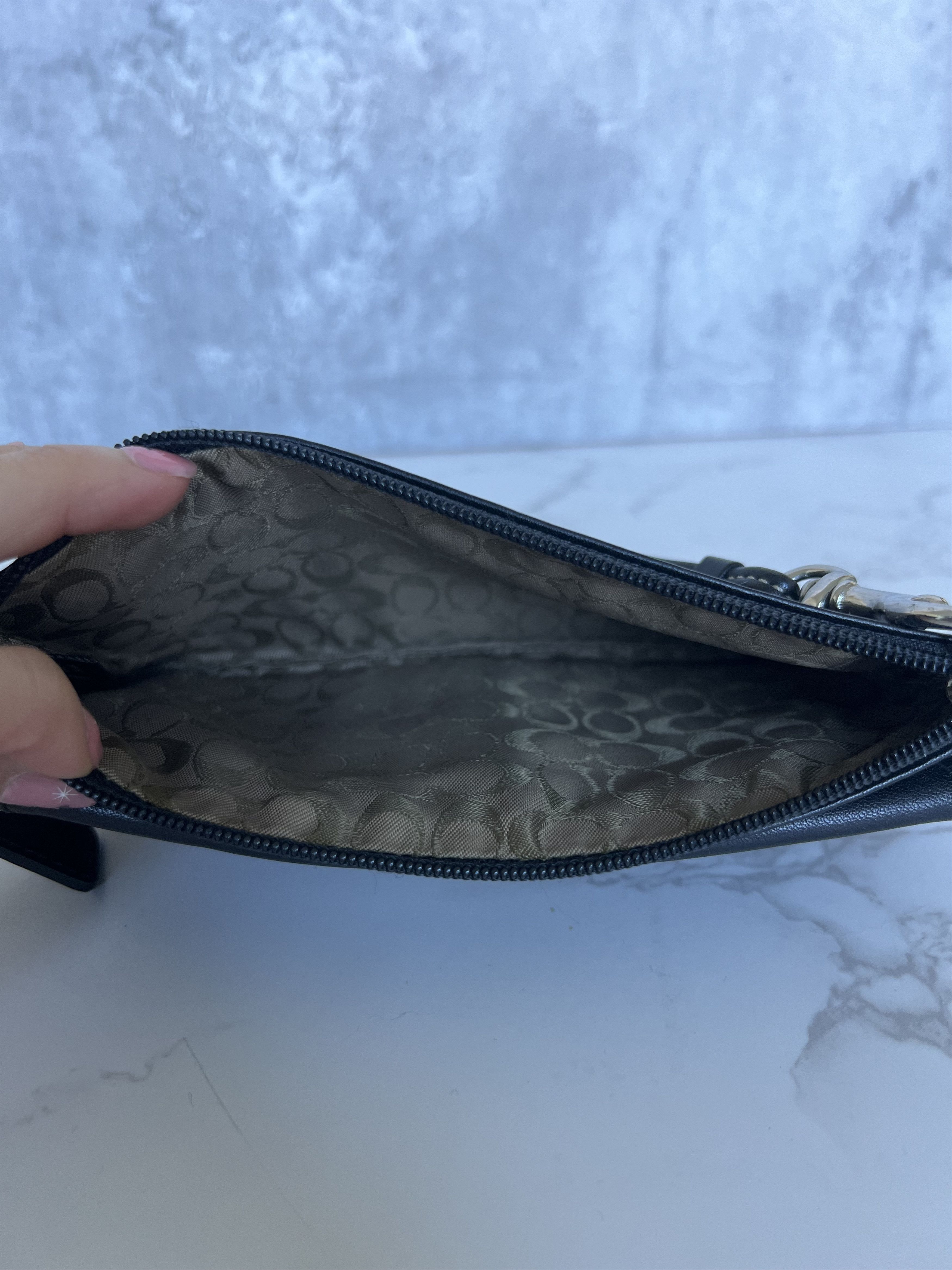 Coach Coach Black Leather Wristlet - NWT Size ONE SIZE - 3 Thumbnail