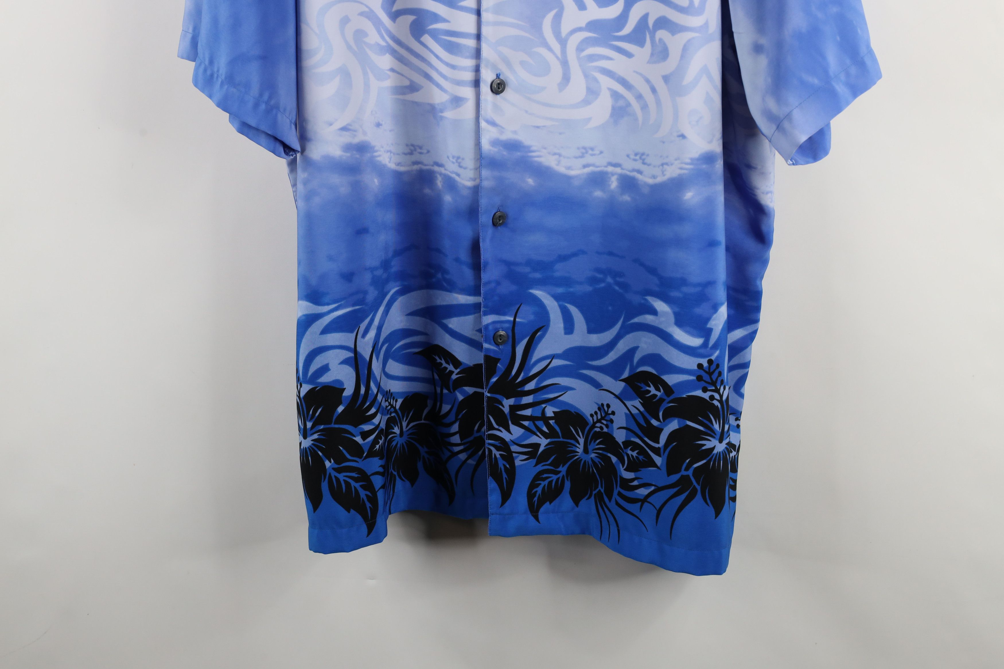 Vintage Vintage 90s Y2K Streetwear Flower Gambler Poker Button Shirt Size US XXL / EU 58 / 5 - 3 Thumbnail