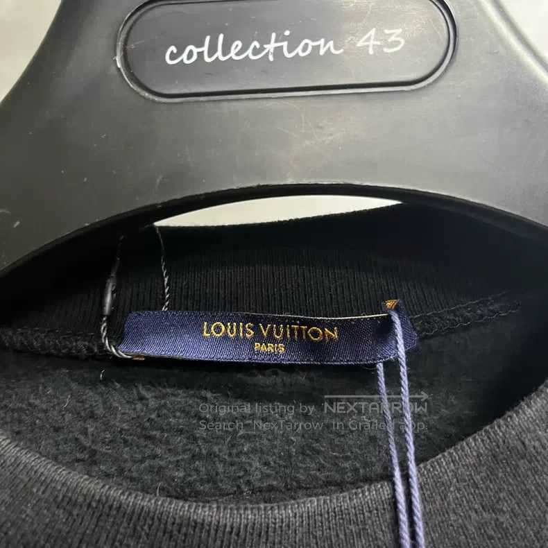 Louis Vuitton Black studded print Logo crewneck pullover s