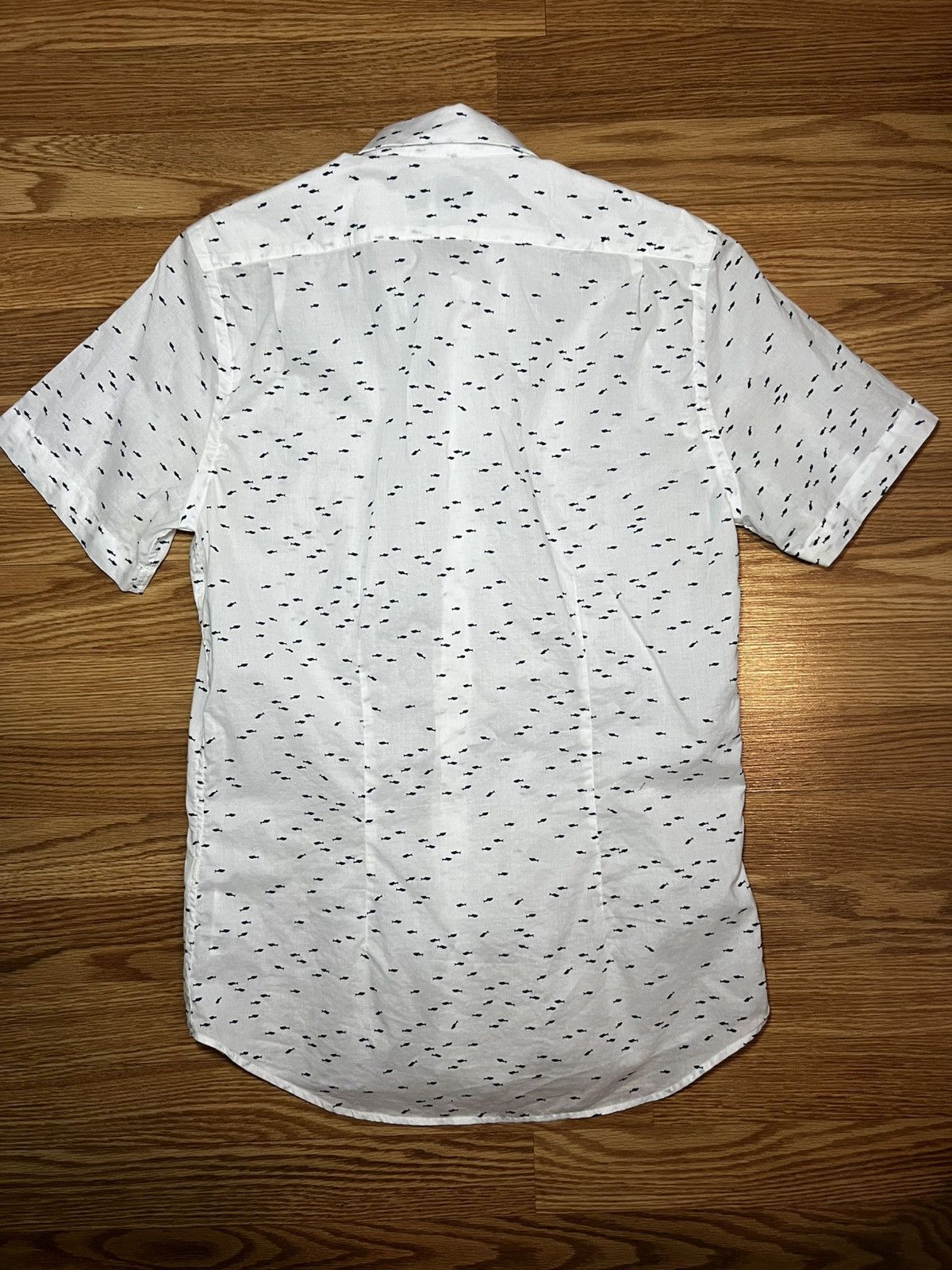 Paul Smith Paul Smith Shark Print Short-Sleeve Button-Up Size US S / EU 44-46 / 1 - 3 Thumbnail