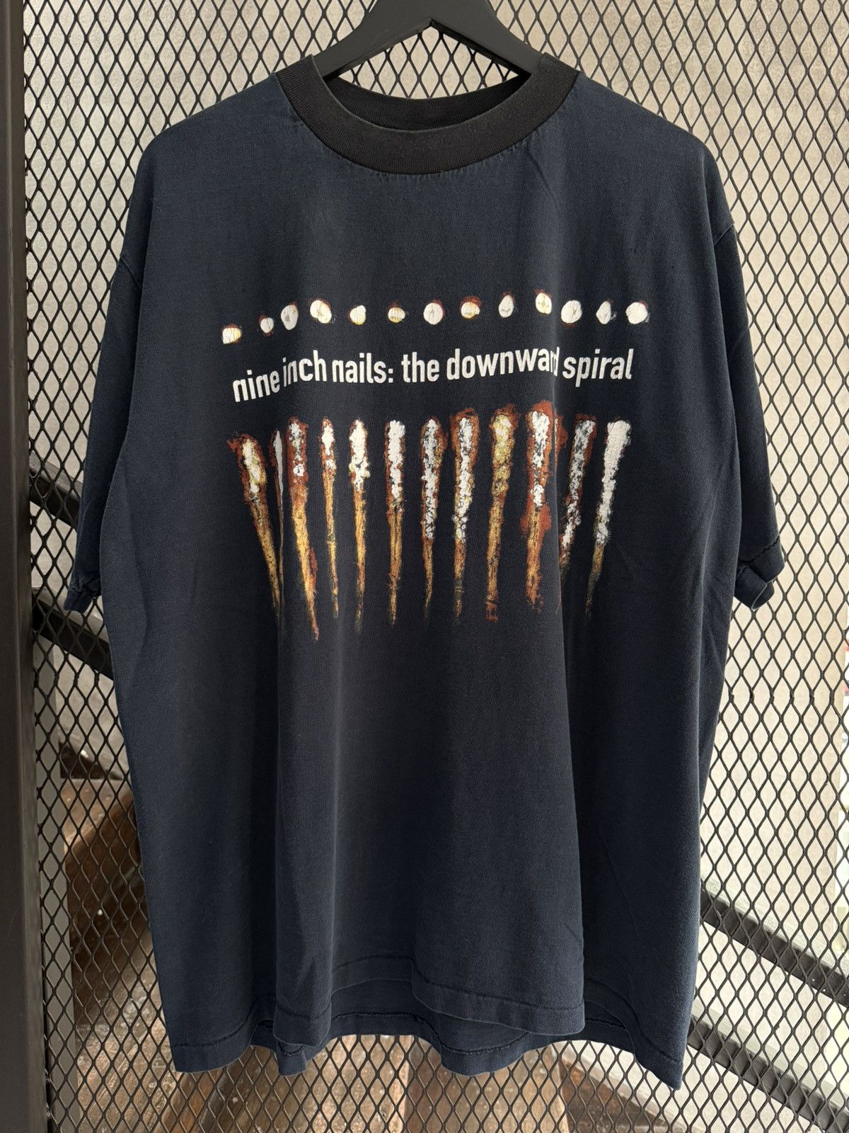 Band Tees Vintage 1994 Nine Inch Nails The Downward Spiral Tee Size US L / EU 52-54 / 3 - 1 Thumbnail