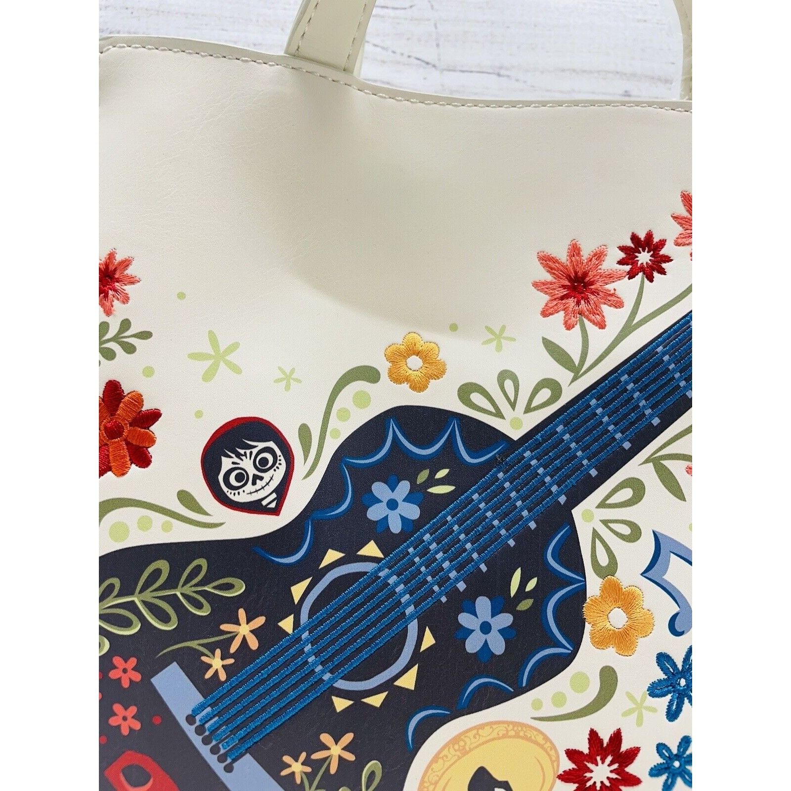 Disney Loungefly Pixar Coco Floral White Handbag Crossbody Purse Bo Size ONE SIZE - 2 Thumbnail