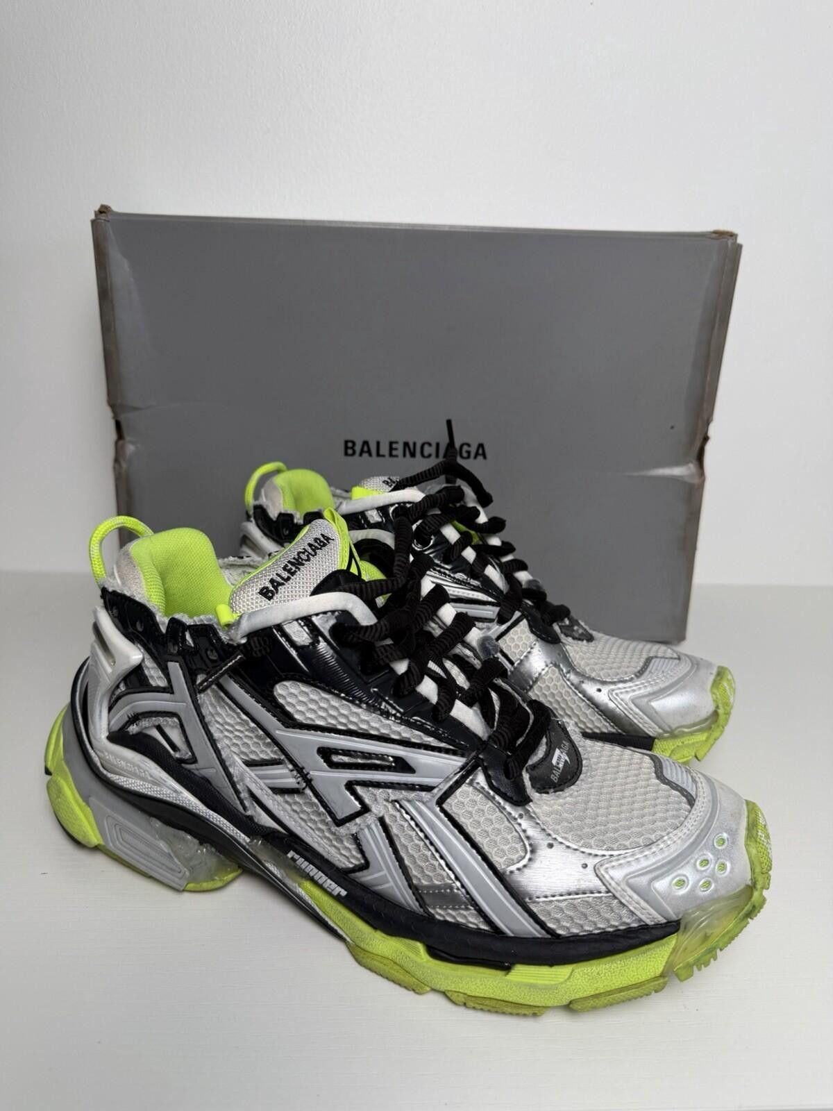 Balenciaga Balenciaga Track Sneakers White Black Neon Yellow Men EU 43 Size US 10 / EU 43 - 1 Thumbnail