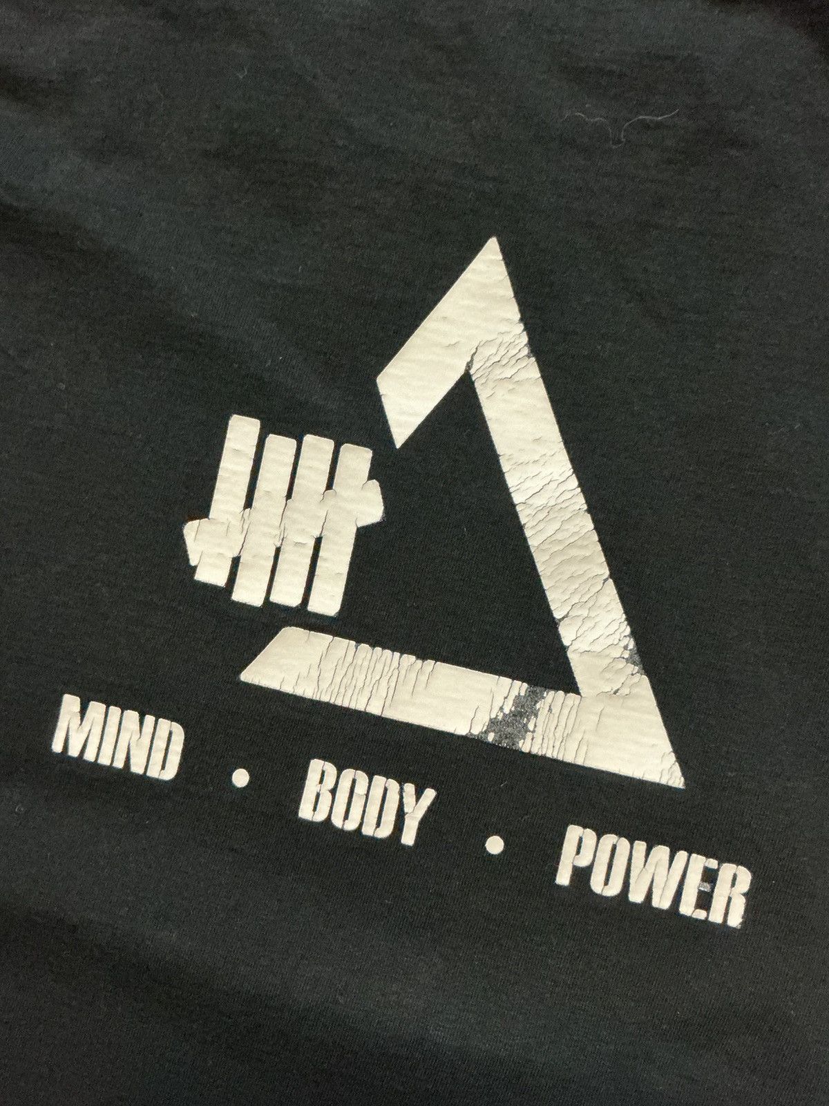 Undefeated Undefeated X UACTP Athletic Club Fitness Graphic L/S T-Shirt Size US L / EU 52-54 / 3 - 8 Thumbnail