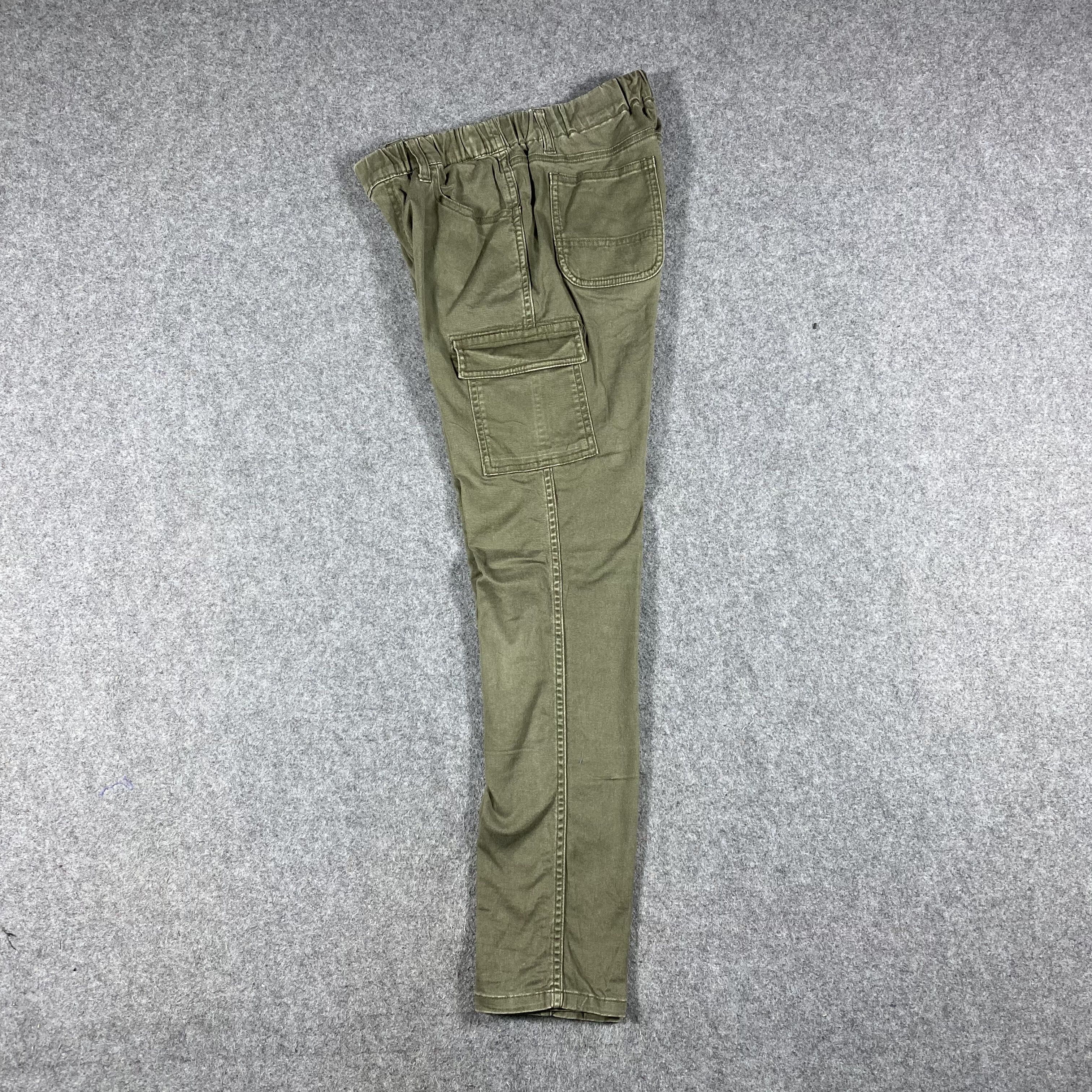 Japanese Brand Japanese Multipocket Tactical Bondage Skinny Cargo Pants Size US 27 - 8 Thumbnail
