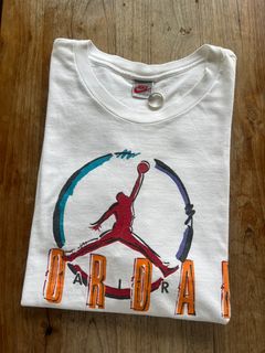 Vintage Nike Air Jordan Authentic Worldwide T Shirt (Size L) — Roots