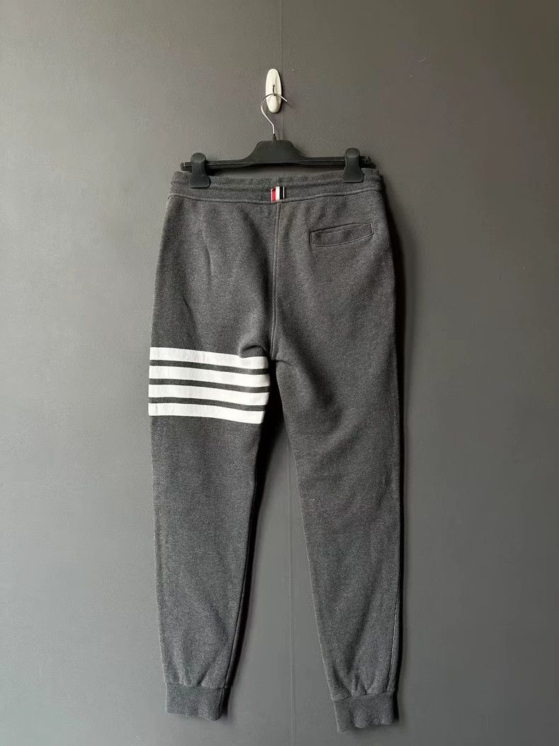 Thom Browne Thom Browne Size 2 Dark gray knitted sweatpants 2505-Nexta Size US 29 - 2 Thumbnail