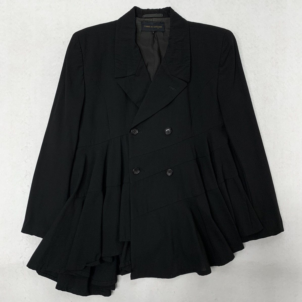 Comme des Garcons Comme des Garçons SS1988 "Frontless, Lame Sequins" Blazer Size S / US 4 / IT 40 - 1 Thumbnail