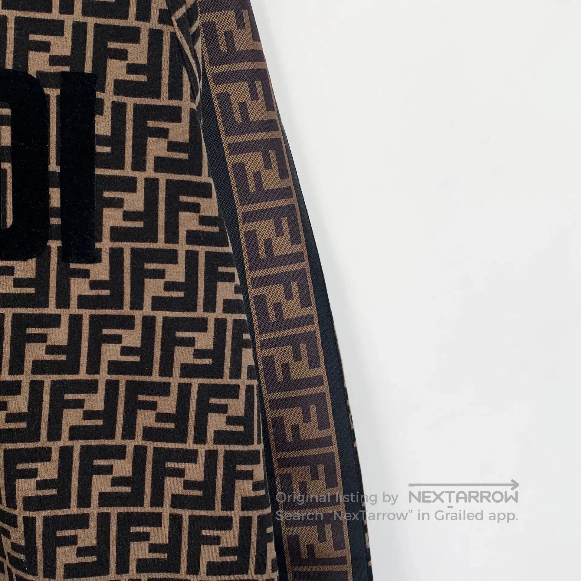 Fendi fendi black brown logo print long sleeve sweatshirt. Size US S / EU 44-46 / 1 - 5 Thumbnail