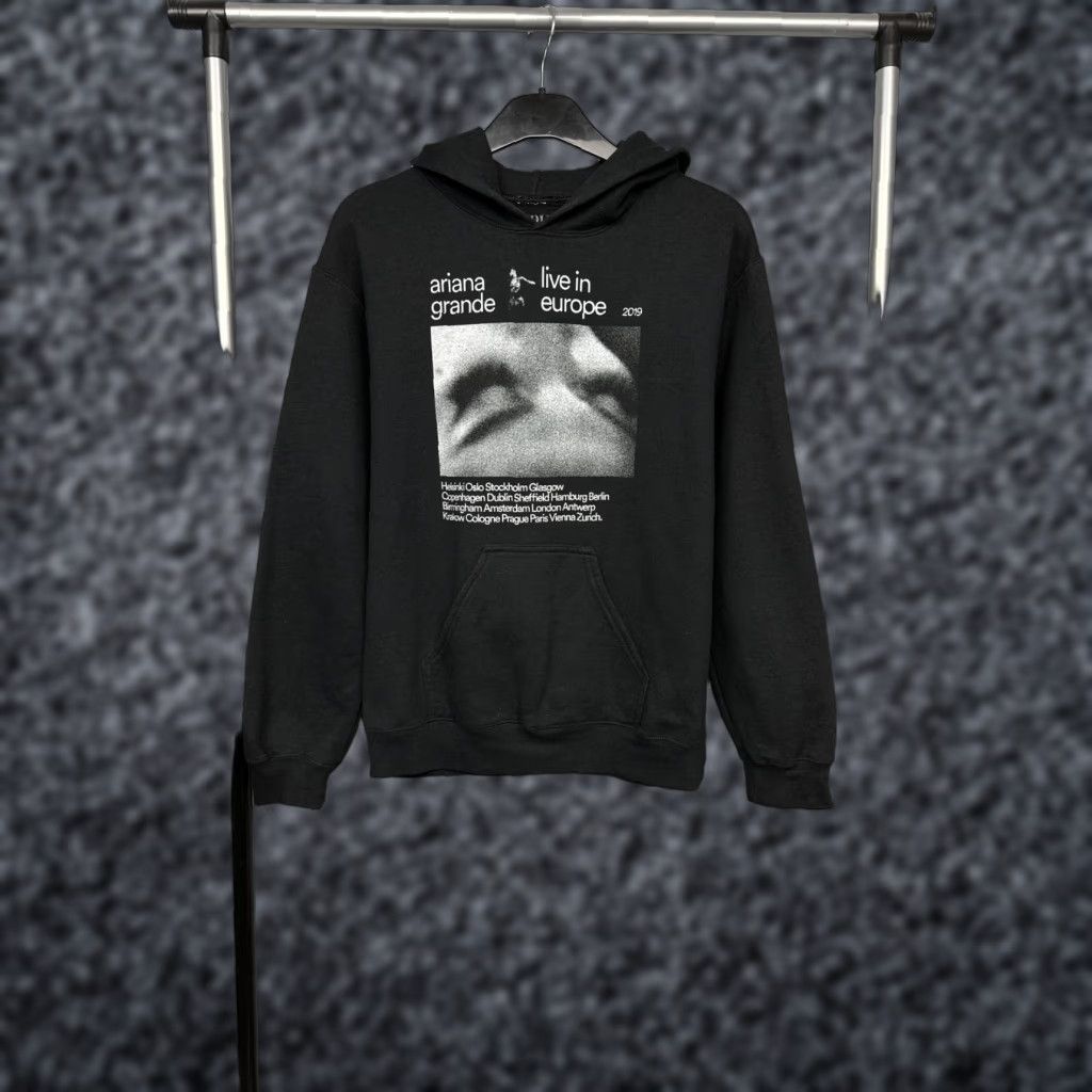 Vintage Ariana Grande Sweetener World Tour Hoodie Women XS-Size S Black Logo Pullover Hooded Cotton Front Size S / US 4 / IT 40 - 1 Thumbnail