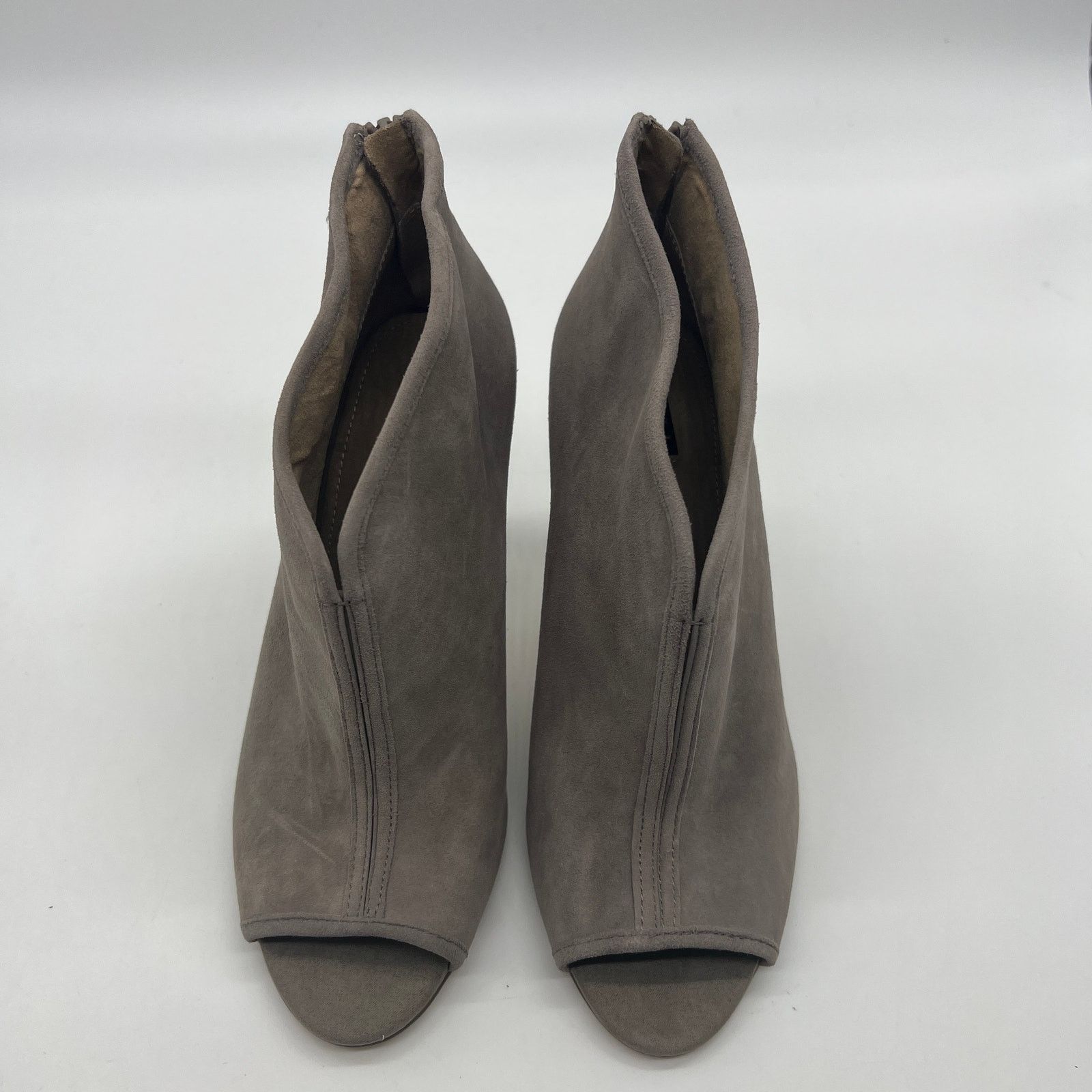 Other G.I.L.I. Peep Toe Zip Back Suede Booties Size 7 M Size US 7 / IT 37 - 6 Thumbnail