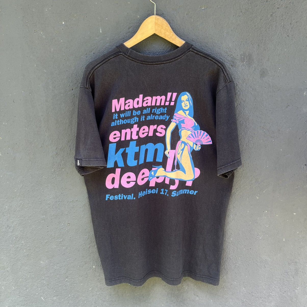 Japanese Brand Thrashed Faded Vintage KTM Naked Girl ERD GRUNGE Tee Size US XL / EU 56 / 4 - 1 Thumbnail