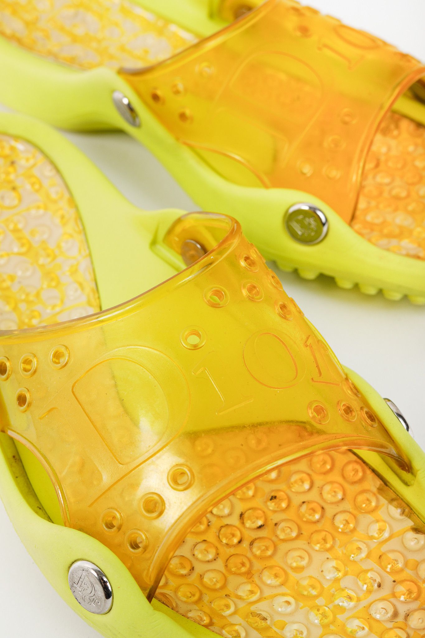 Dior Dior Y2K Yellow Perforated Logo Rubber Slide Sandals Size US 7.5 / IT 37.5 - 7 Thumbnail