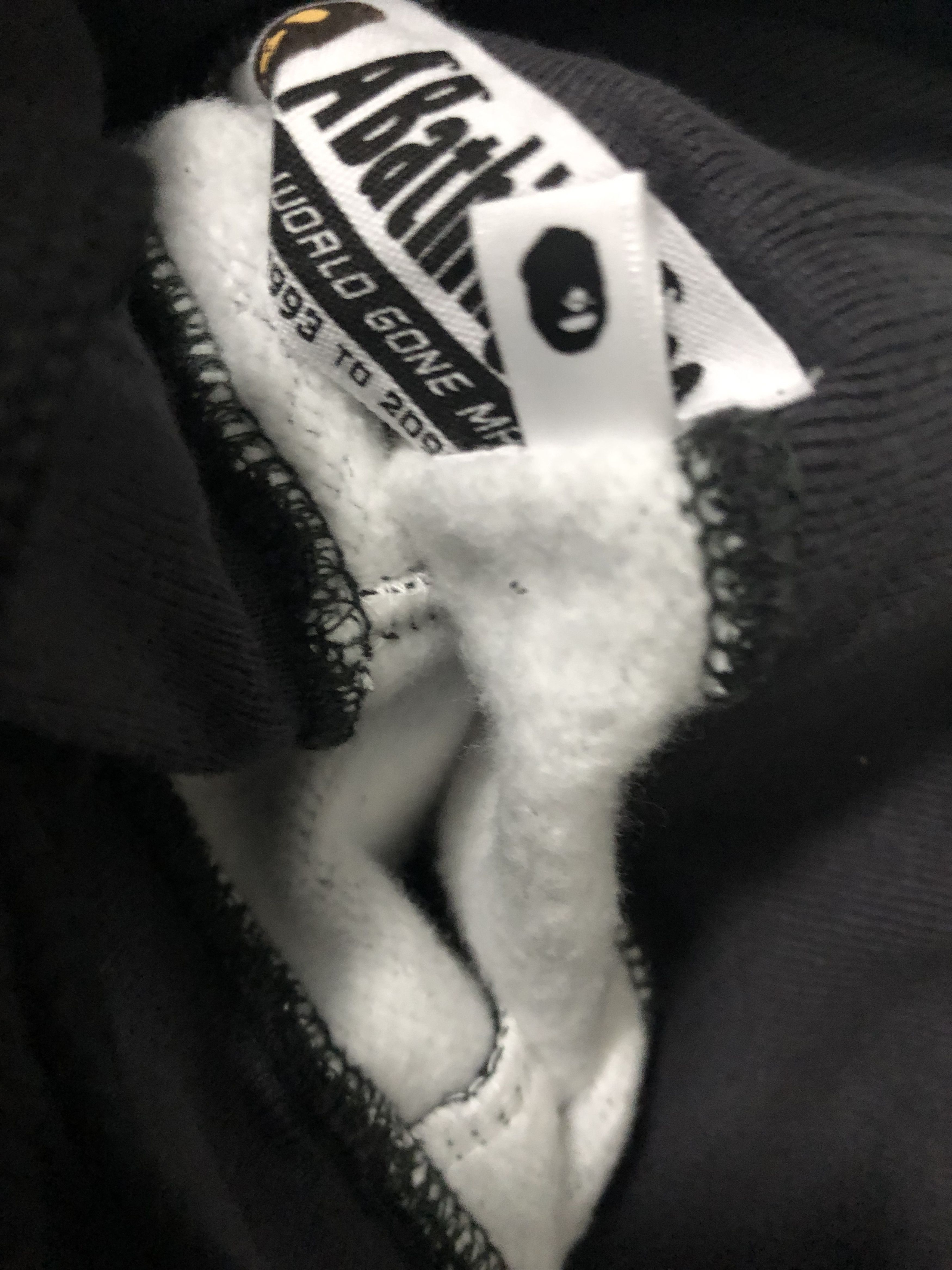 Bape Bape City Camo Shark Sweatpants - Medium Size US 32 / EU 48 - 11 Thumbnail