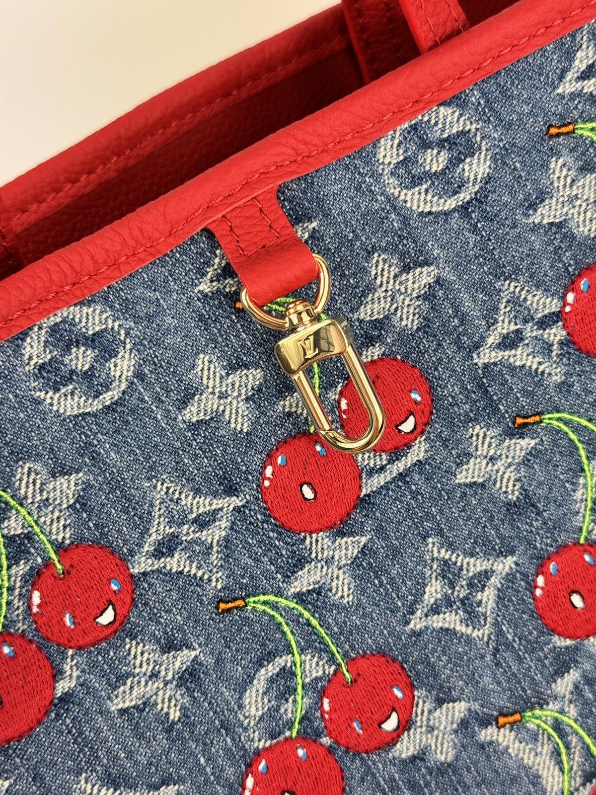 Louis Vuitton × Takashi Murakami LV x TM CHERRY NEVERFULL INSIDE OUT BB Bag Size ONE SIZE - 10 Thumbnail