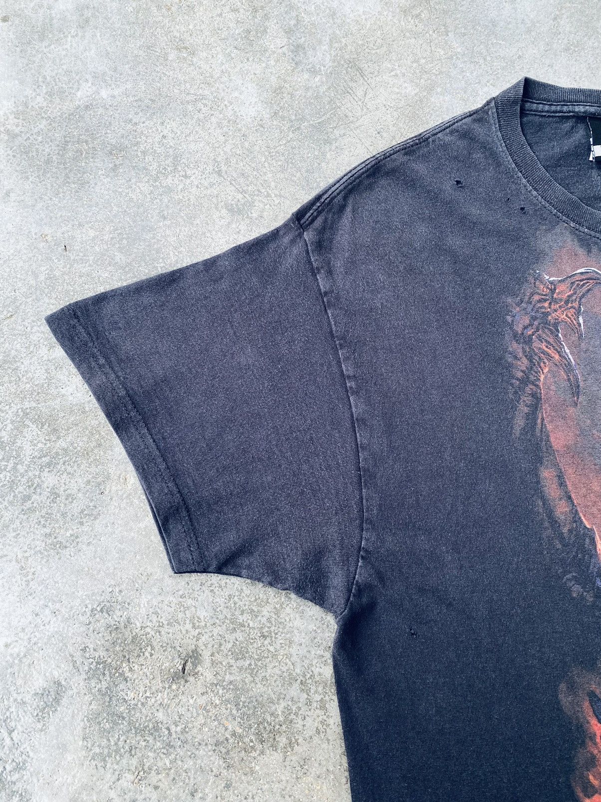 Vintage Vintage Anime Game World Of Warcraft Distressed Tees Size US L / EU 52-54 / 3 - 7 Thumbnail