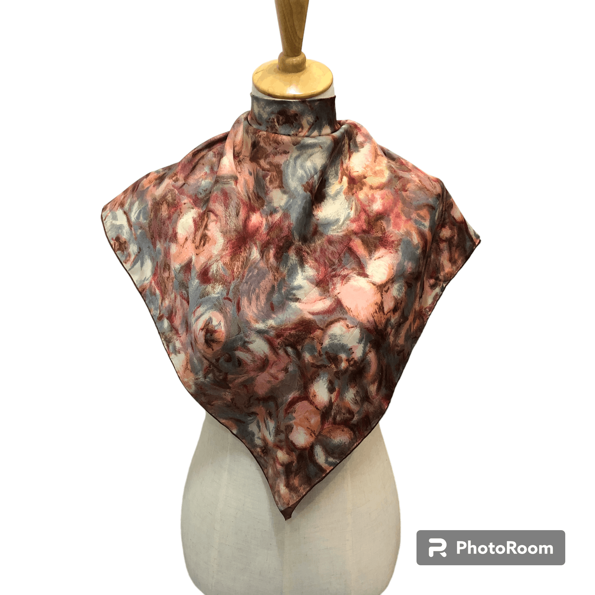 Vintage Vintage Luxury Floral Hand Rolled Silk Scarf M1342 Size ONE SIZE - 1 Thumbnail