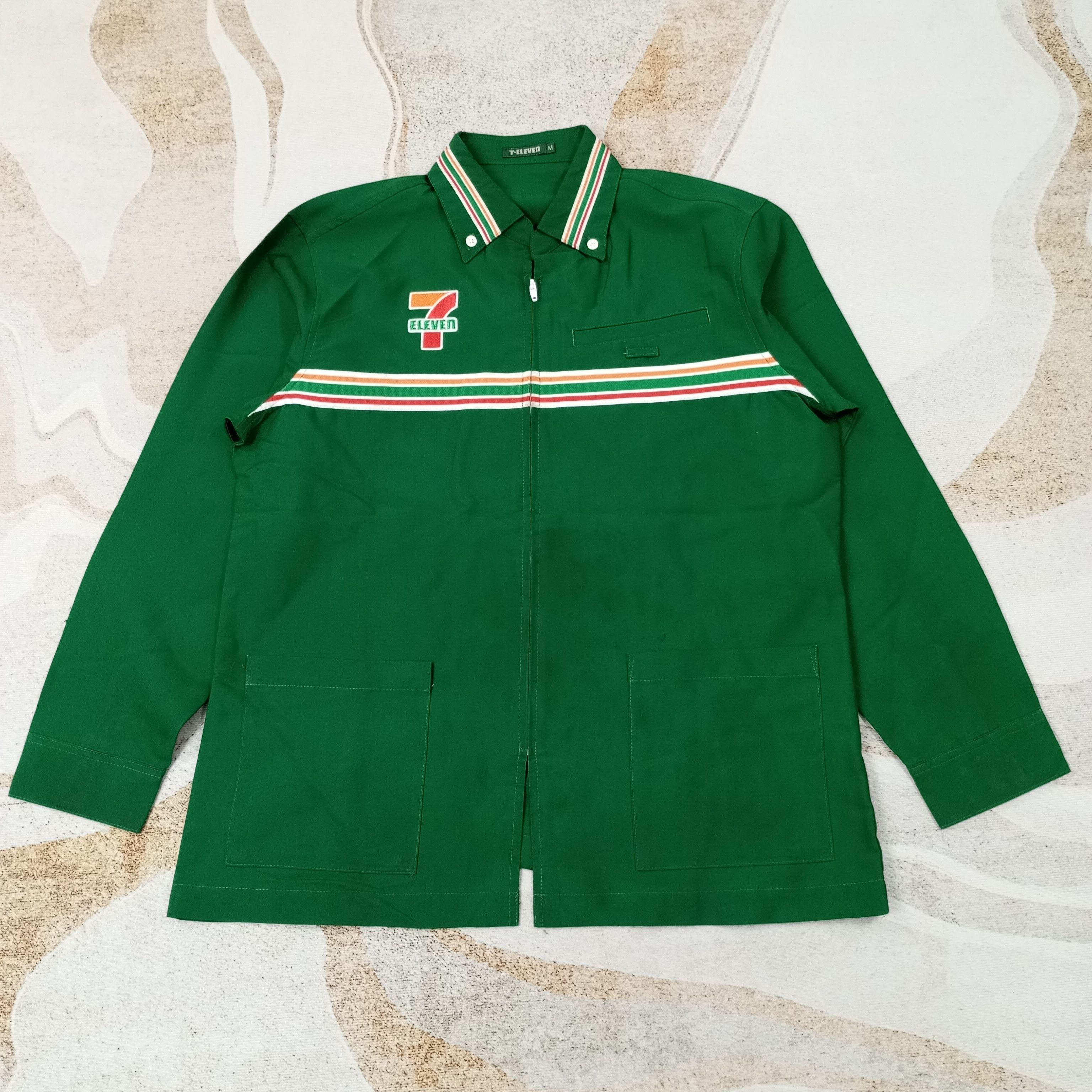 Vintage 7 Eleven Japanese Workwear Uniform Jacket c239n33 Size US M / EU 48-50 / 2 - 1 Thumbnail