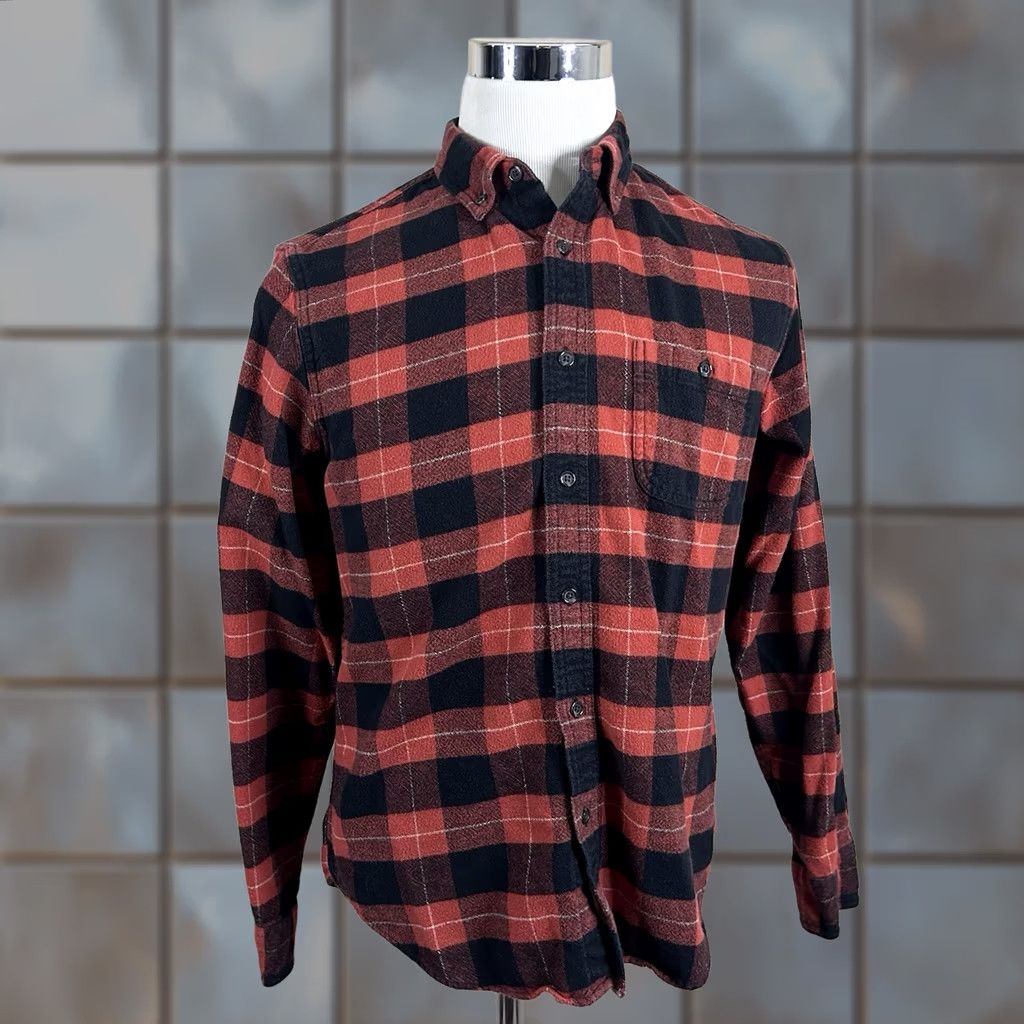 J.Crew J.CREW Shirt Buffalo Plaid Flannel Red Black Cotton Elbow Patches Button-Front Button-Up M Men's Shirt Size US M / EU 48-50 / 2 - 1 Thumbnail