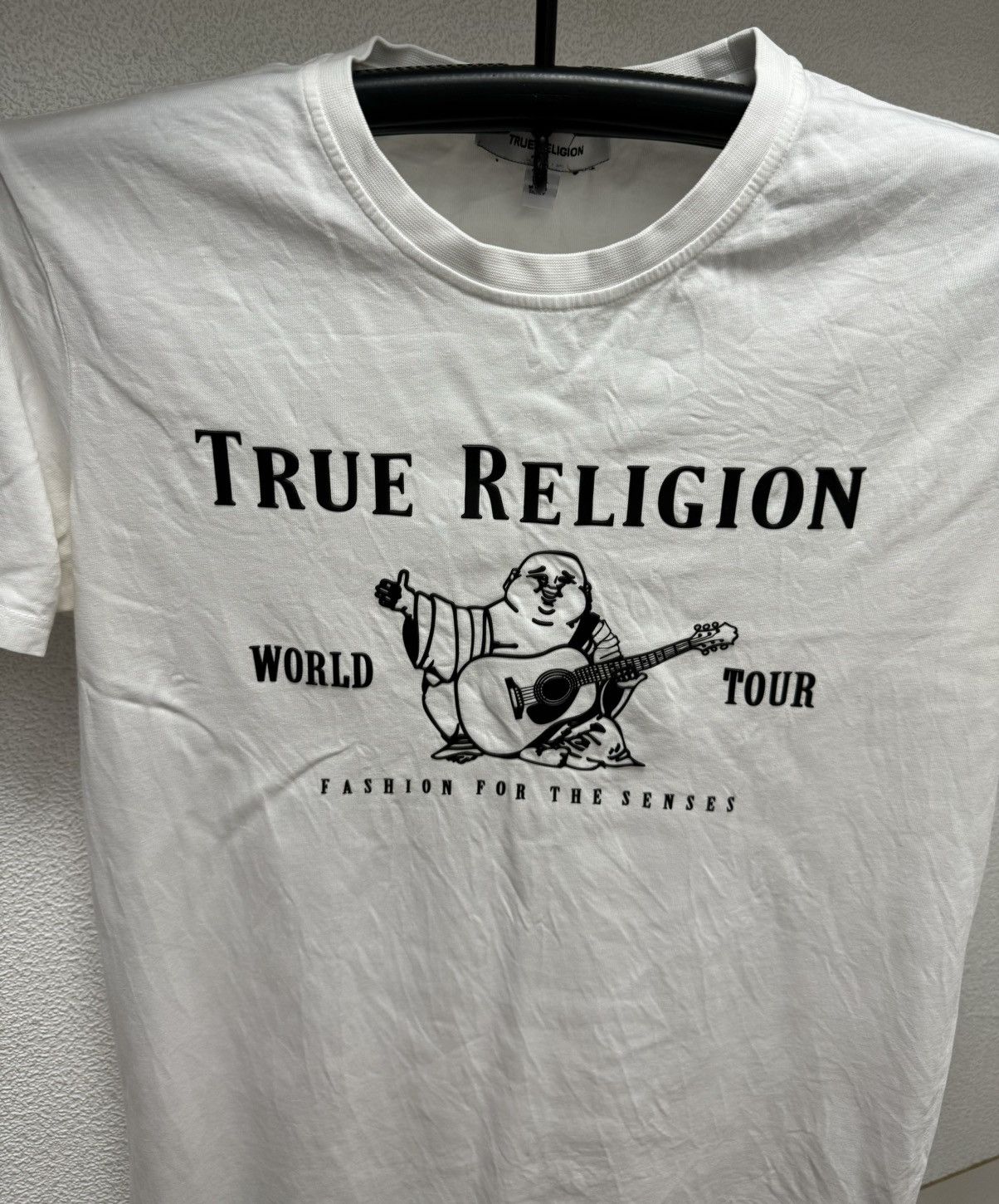 True Religion True religion white t-shirt big logo M sz Size US M / EU 48-50 / 2 - 3 Thumbnail