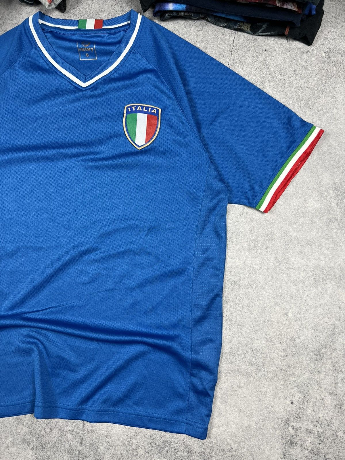 Vintage Vintage Retro Replica Italy 90s Soccer Blockcore Y2K Jersey Size US S / EU 44-46 / 1 - 3 Thumbnail