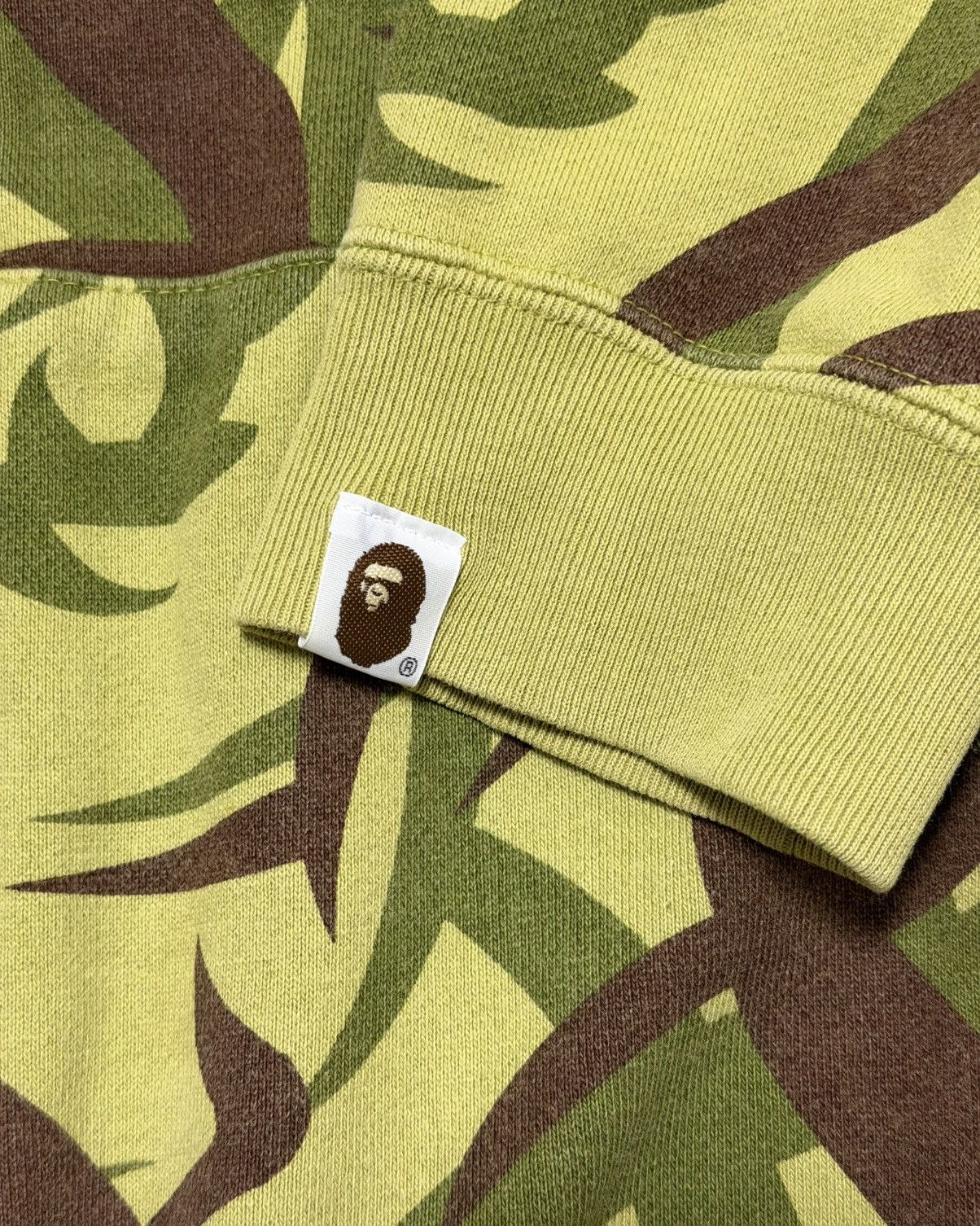 Bape A BATHING APE Vintage Tribal Camo Full-Zip Hoodie Size US M / EU 48-50 / 2 - 5 Thumbnail