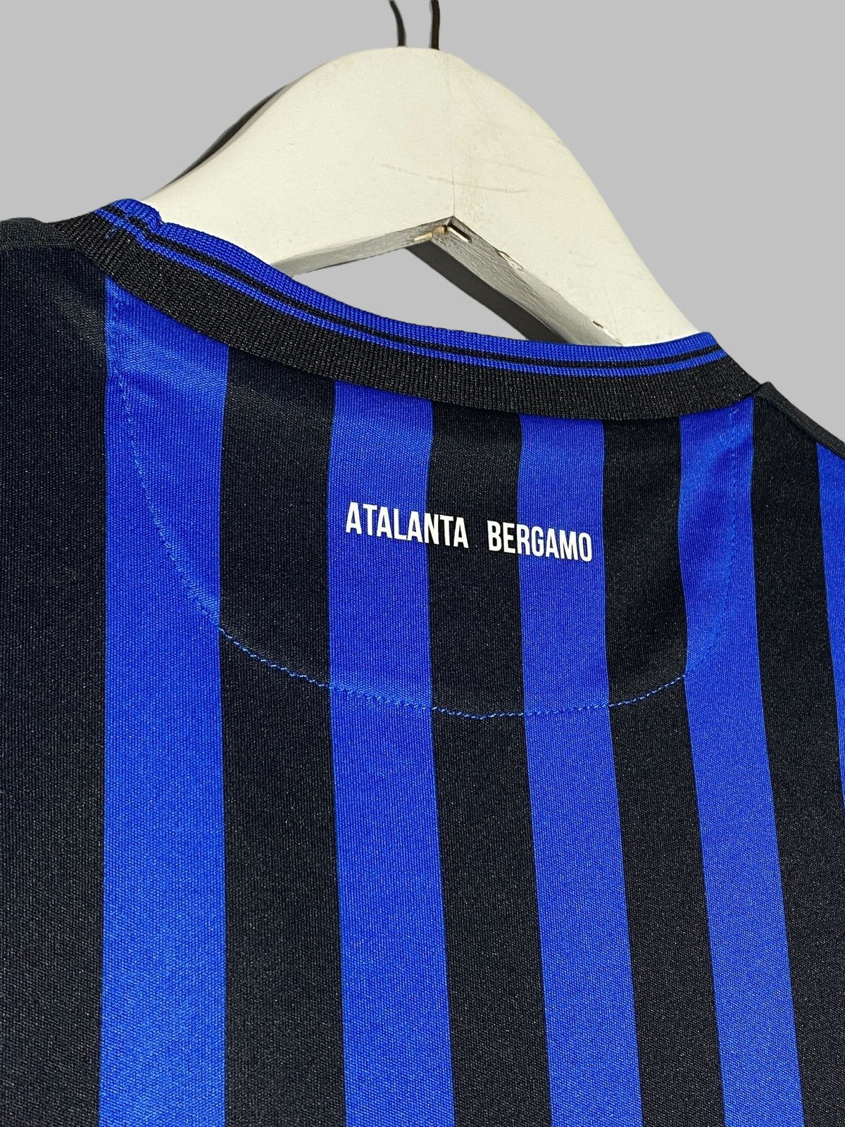 Other Atalanta 2020/21 Home Football Shirt Striped Blokecore Size US S / EU 44-46 / 1 - 14 Thumbnail