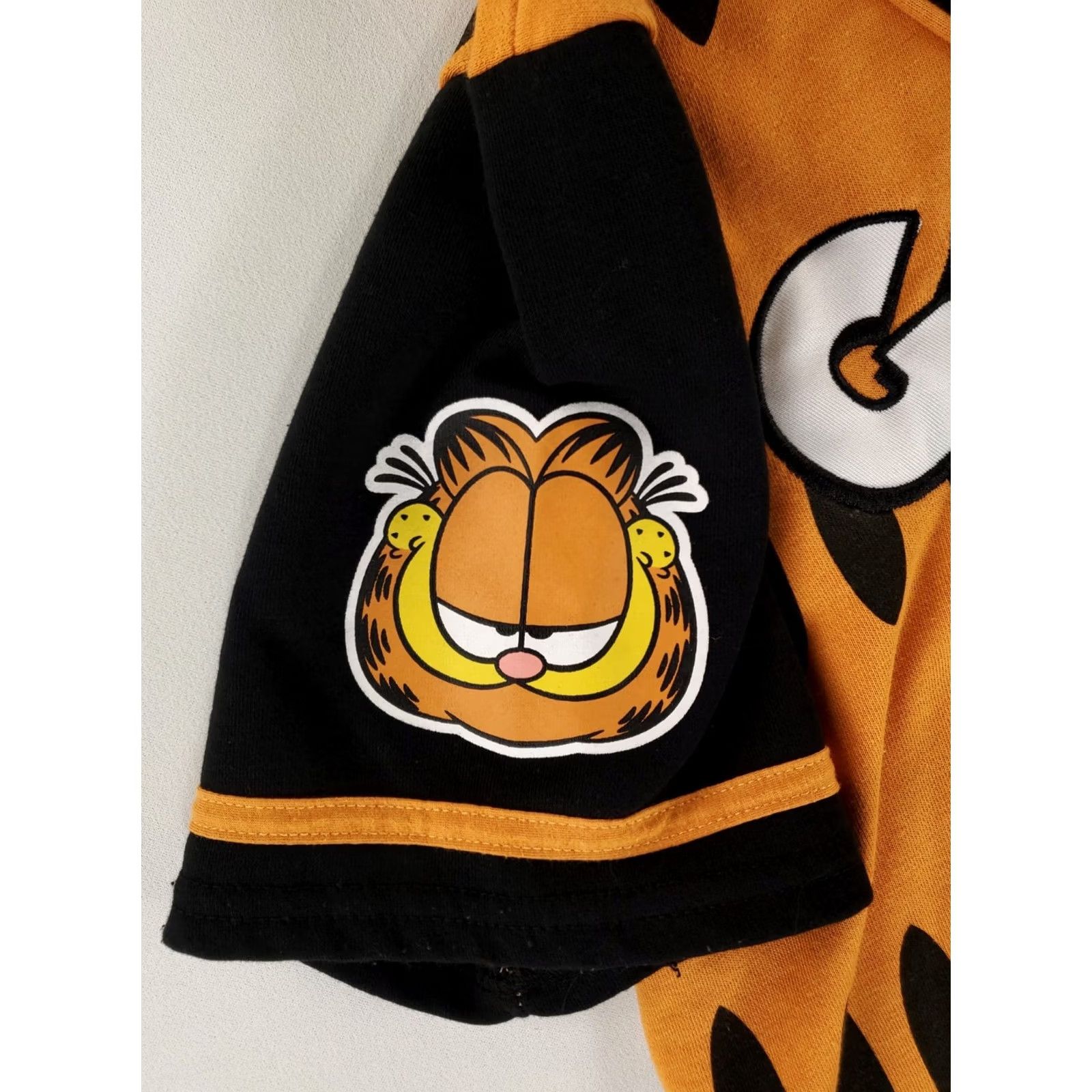Hot Topic Hot Topic Garfield Shirt Hoodie Button Up Black Orange Mens L Multicolor Button Up Hoodie Mens L Garfield Shirt Hoodie Size US L / EU 52-54 / 3 - 3 Thumbnail