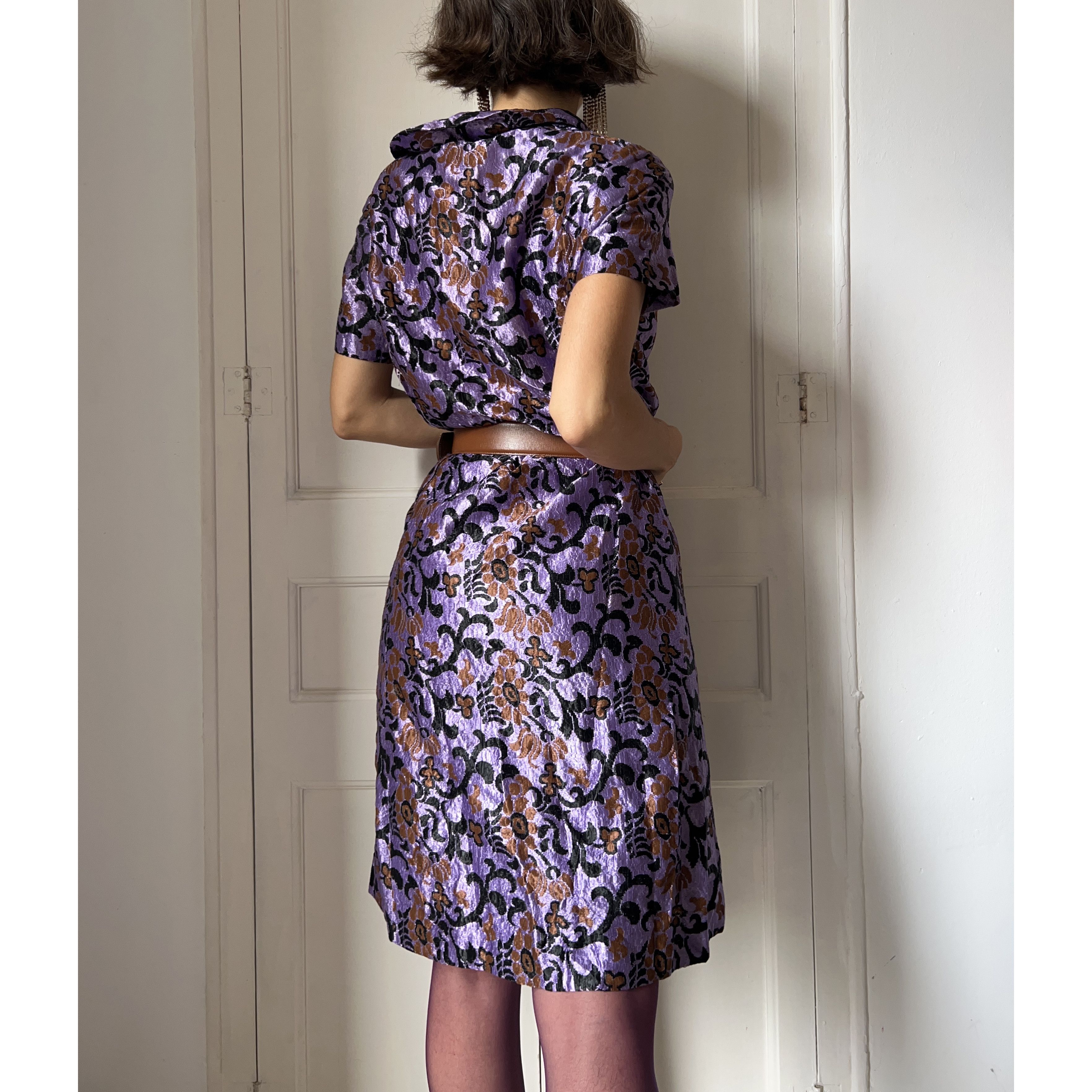 Vintage 60s Purple Floral Jacquard Brocade Midi Dress Size M / US 6-8 / IT 42-44 - 2 Thumbnail