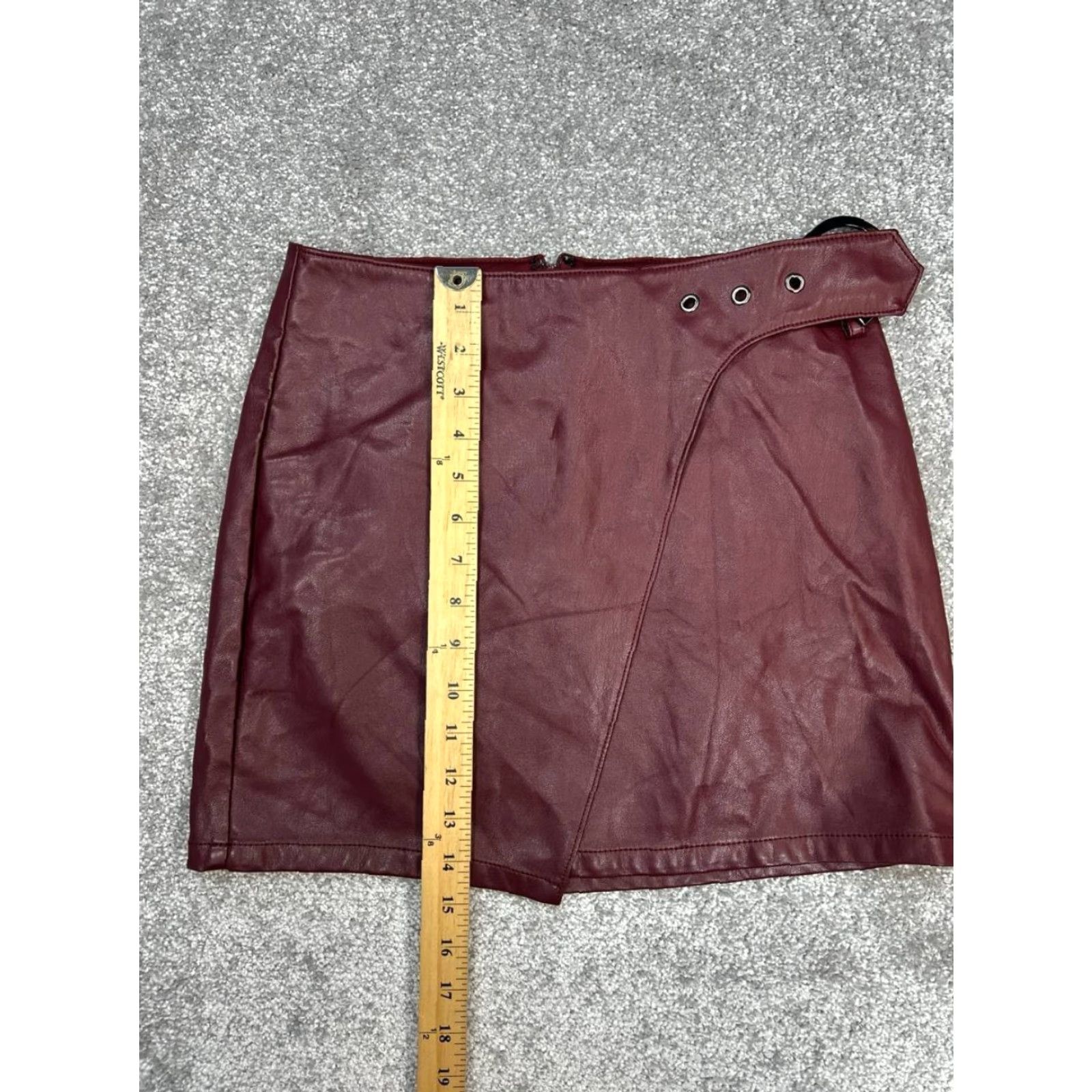 Express Express Skirt Womens 4 Red Lined Buckle Back Zip Mini Clubbing Short Size 27" / US 4 / IT 40 - 3 Thumbnail
