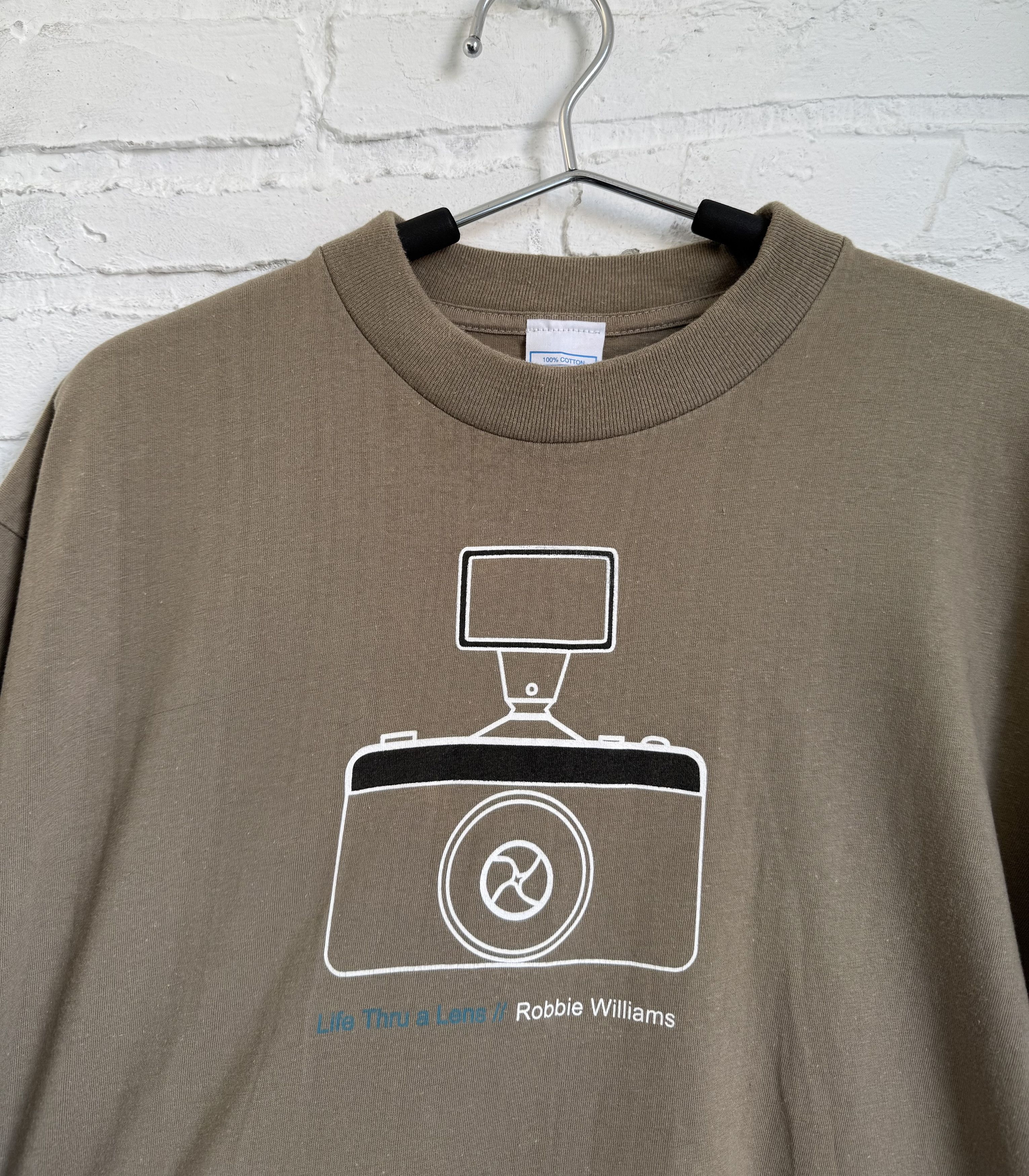 Band Tees × Vintage 1998 Robbie Williams the ego has landed tour t-shirt Size US M / EU 48-50 / 2 - 5 Thumbnail