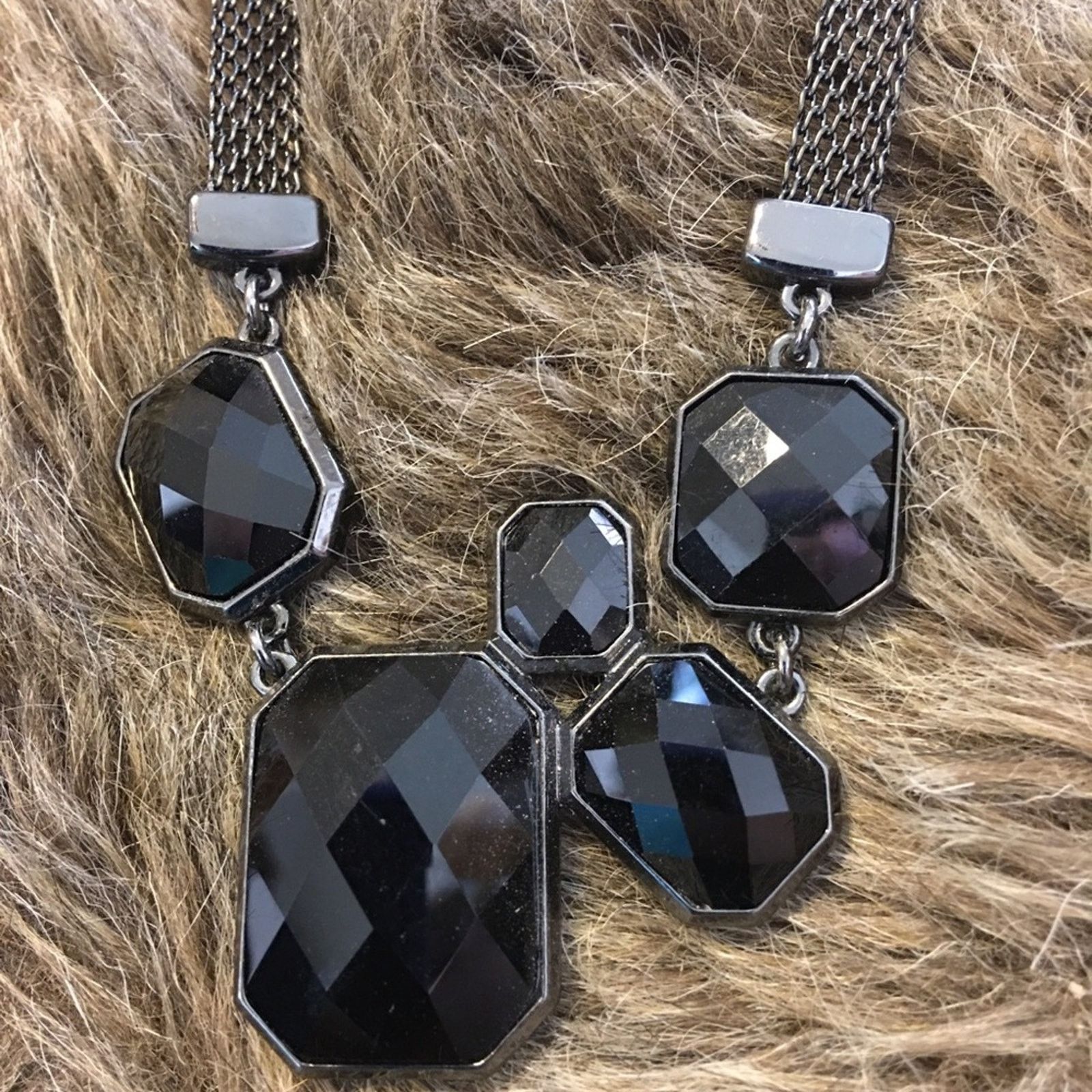Jewelry Lia Sophia faceted black glass stone necklace Size ONE SIZE - 6 Thumbnail