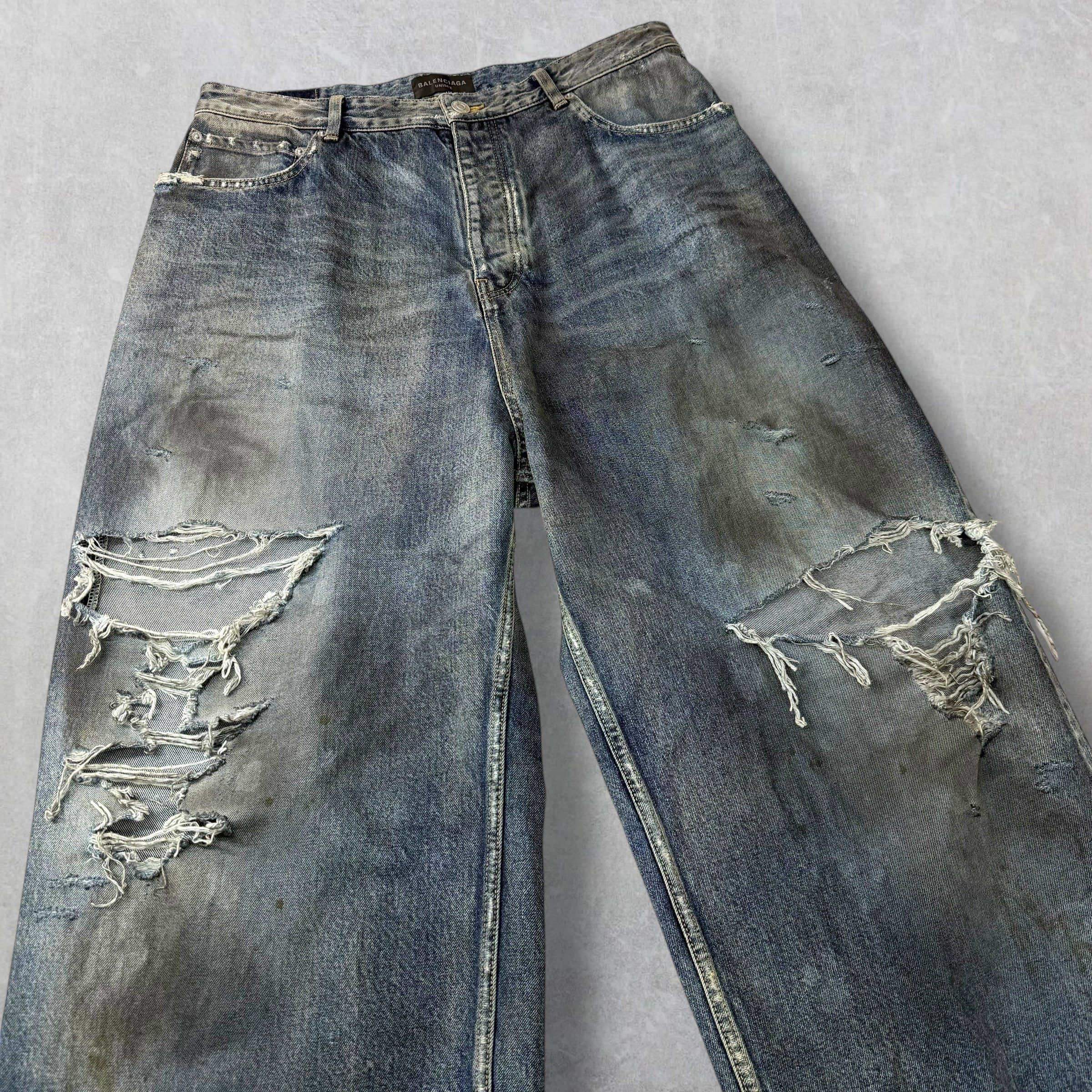 Balenciaga Balenciaga Baggy Distressed Blue Washed Denim 32 Size US 32 / EU 48 - 4 Thumbnail