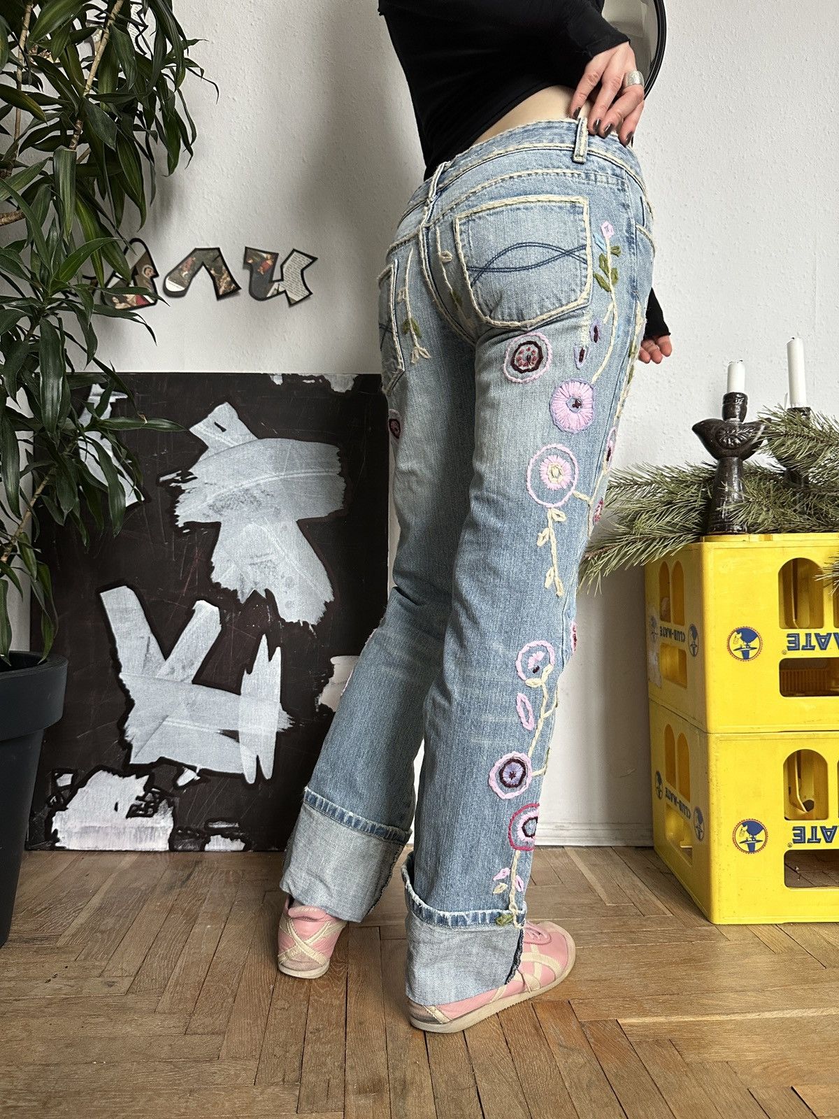 Japanese Brand Embroidery Bohemian Hippe Retro Floral Loose Fit Jeans Size 29" - 7 Thumbnail