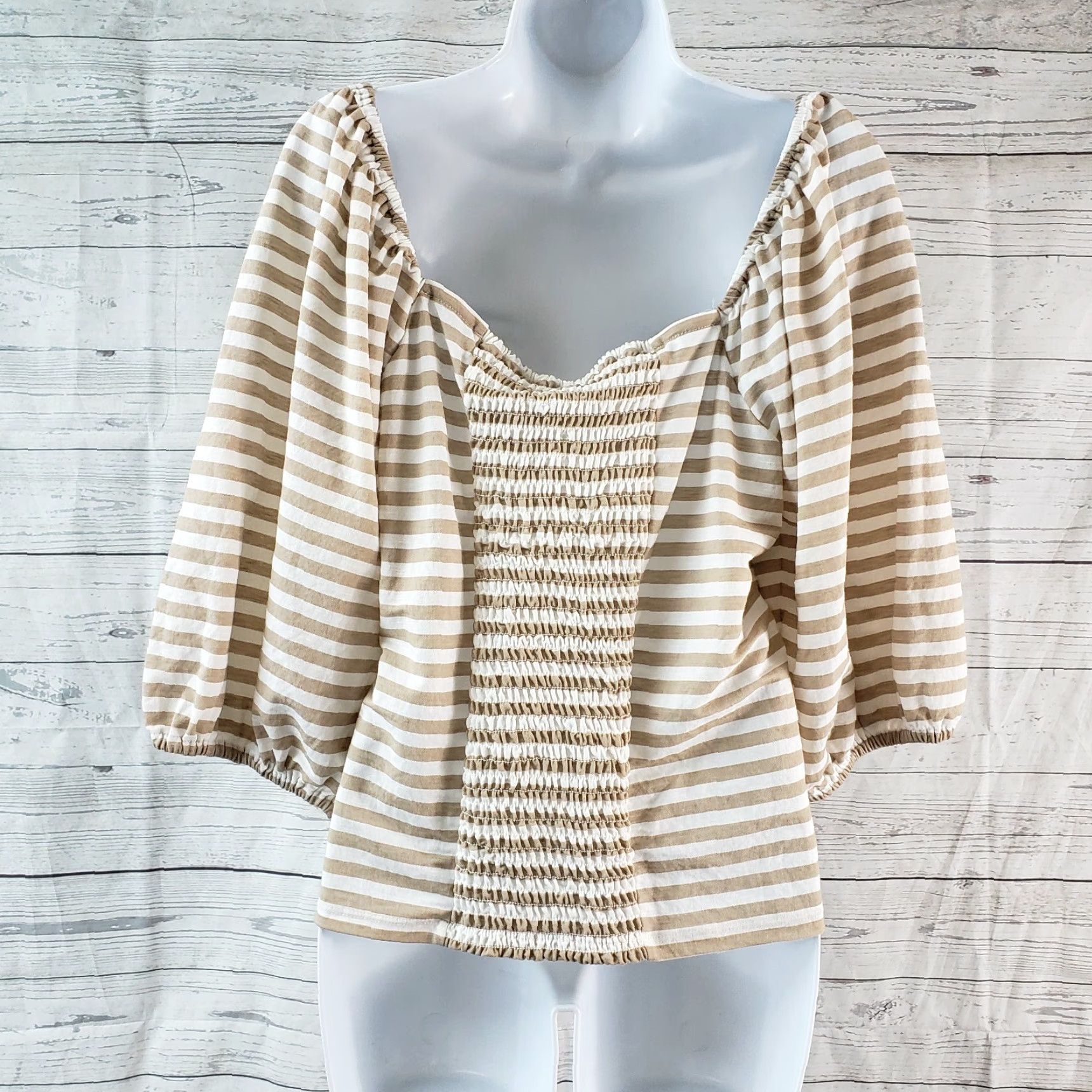 Ann Taylor VINTAGE Ann Taylor Womens Smocked Stripe Top Sz Large Tan White Square Neck 3/4 Sleeve Size L / US 10 / IT 46 - 4 Thumbnail