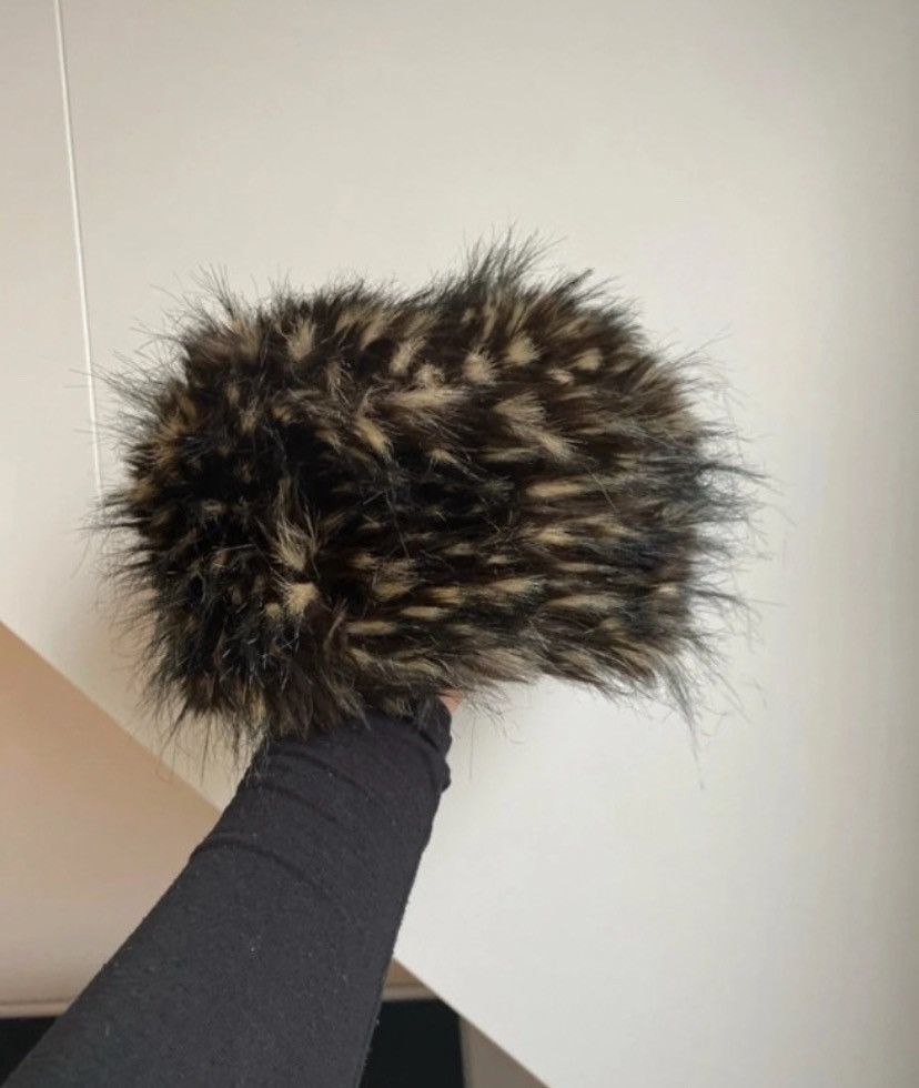 Other Vintage Faux Fur Hat by Vroom & Dreesmann – Russian-Inspired Size ONE SIZE - 1 Thumbnail