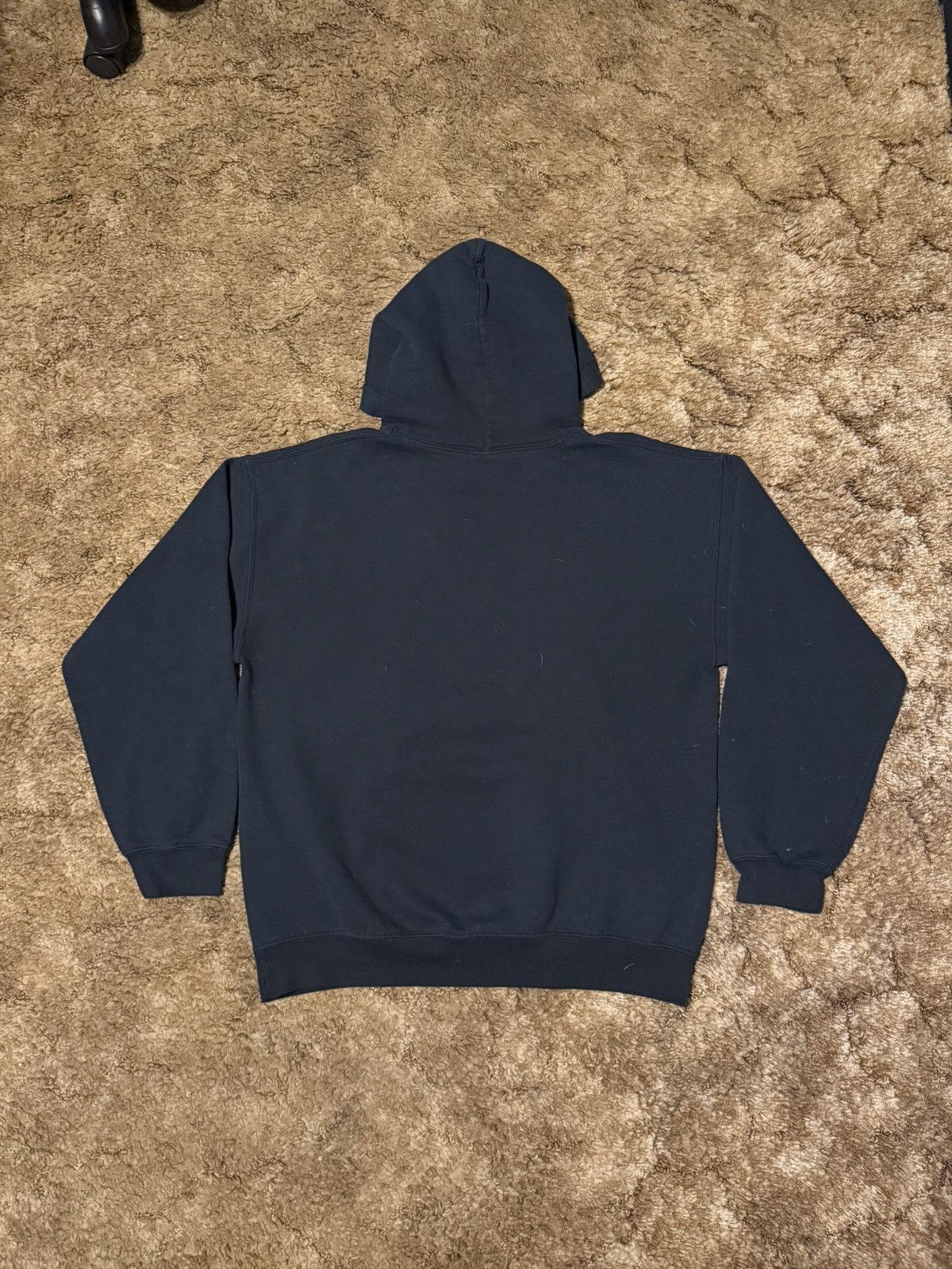 Vintage Vintage Y2K Breast Cancer Hoodie Sweatshirt Black Medium Size US M / EU 48-50 / 2 - 4 Thumbnail