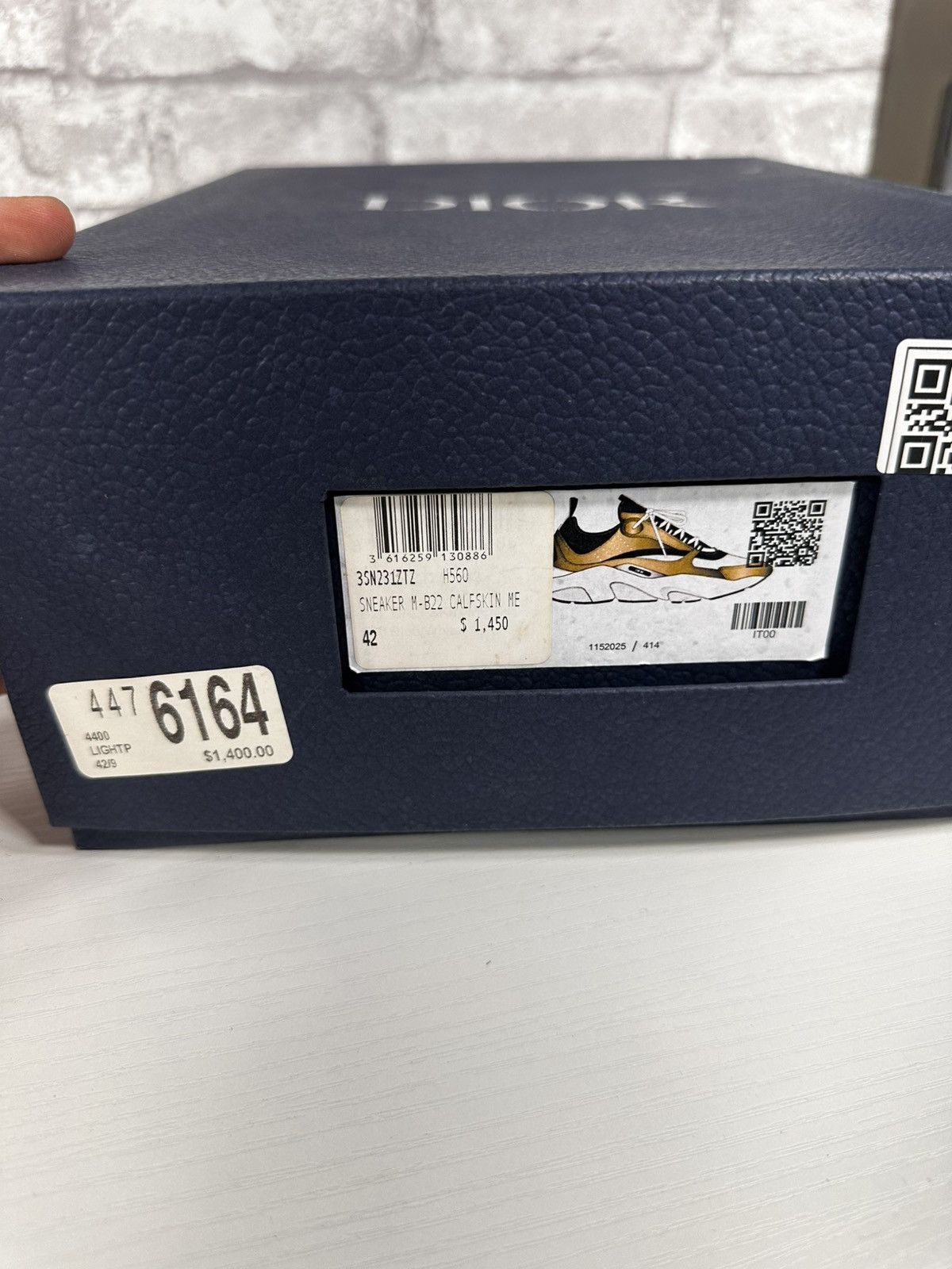 Dior Dior B22 Size 9US/42EU Size US 9 / EU 42 - 13 Thumbnail